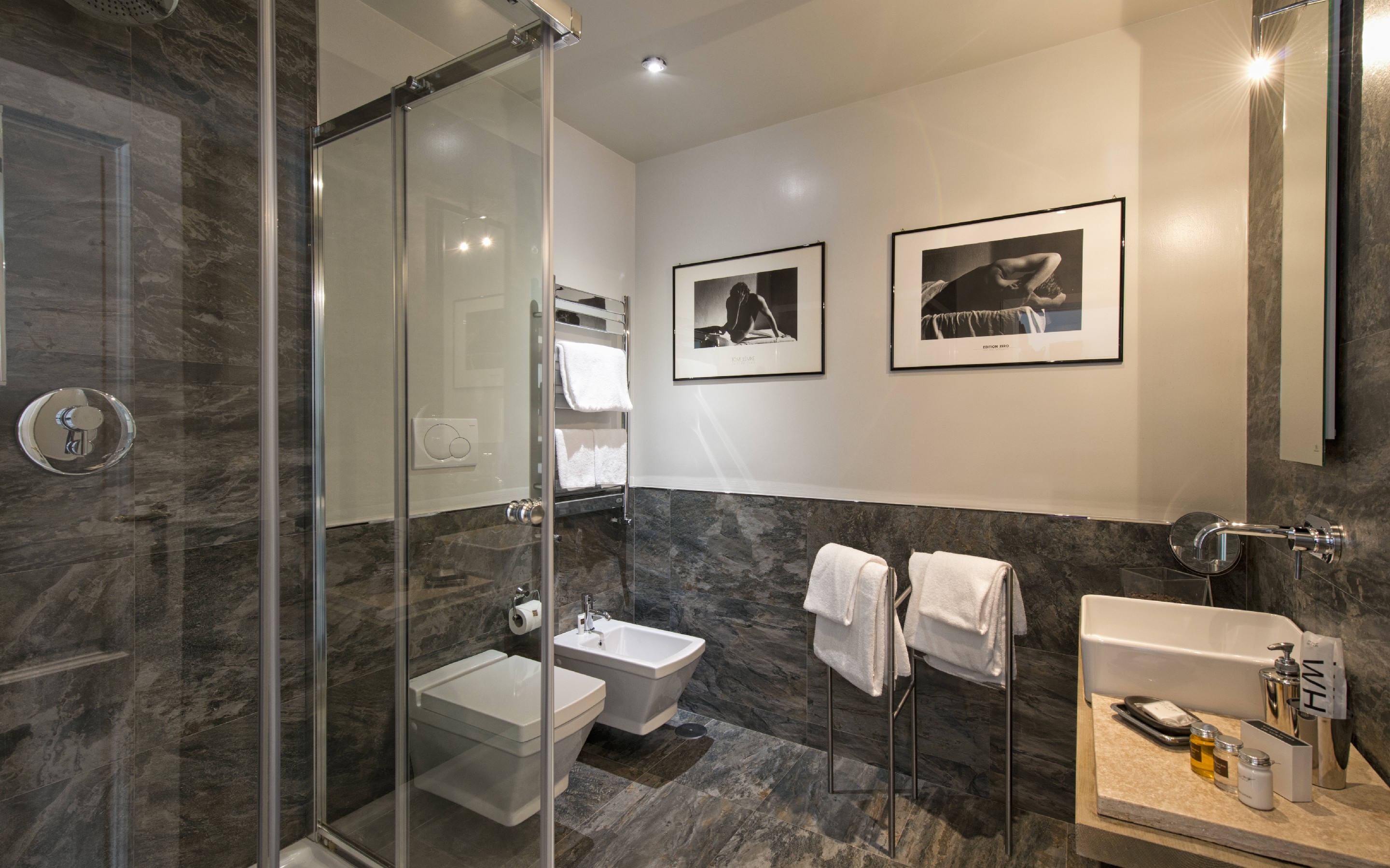 The Independent Suites, photo 12 of 16