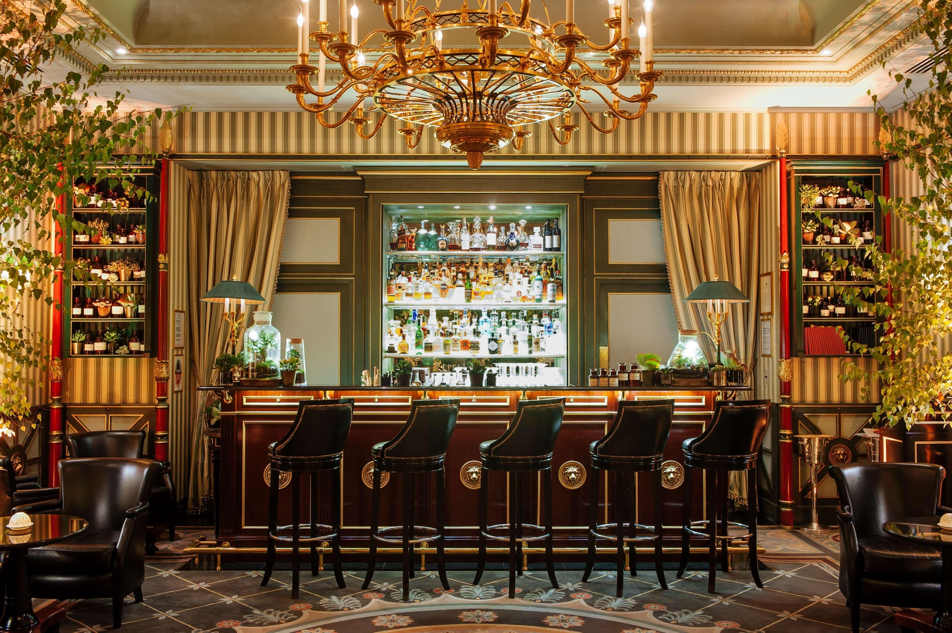 Shangri-La Hotel Paris, photo 145 of 192
