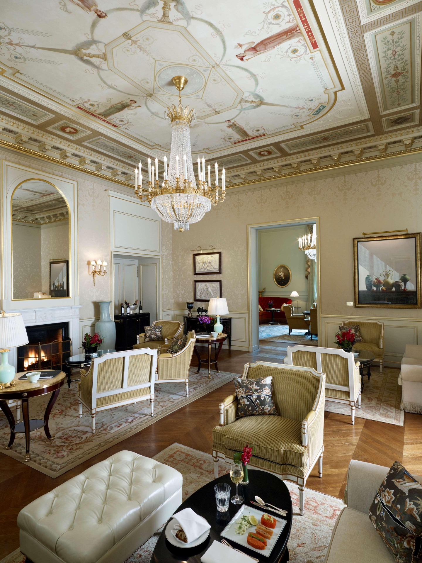 Shangri-La Hotel Paris, photo 147 of 192