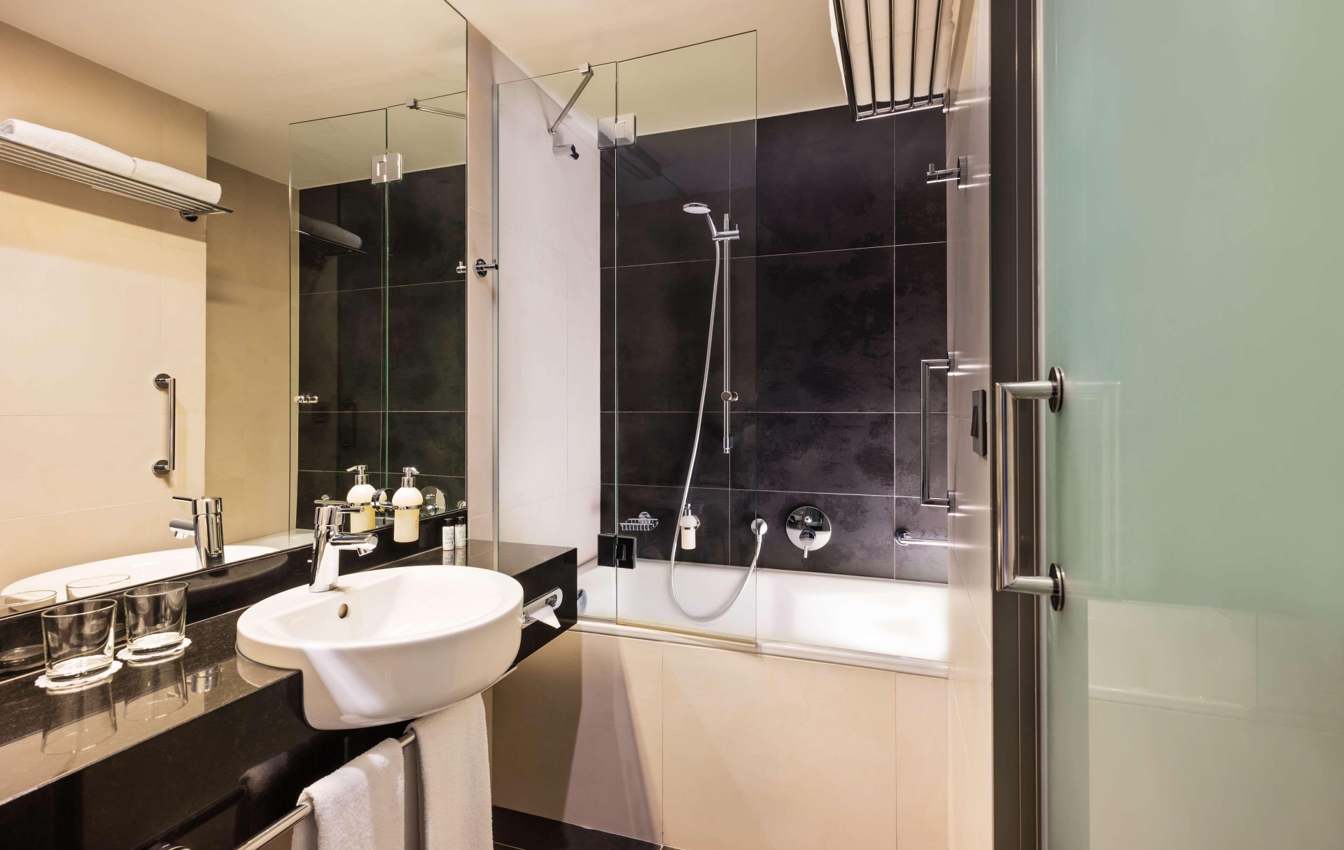 Lindner Hotel Bratislava, photo 11 of 54