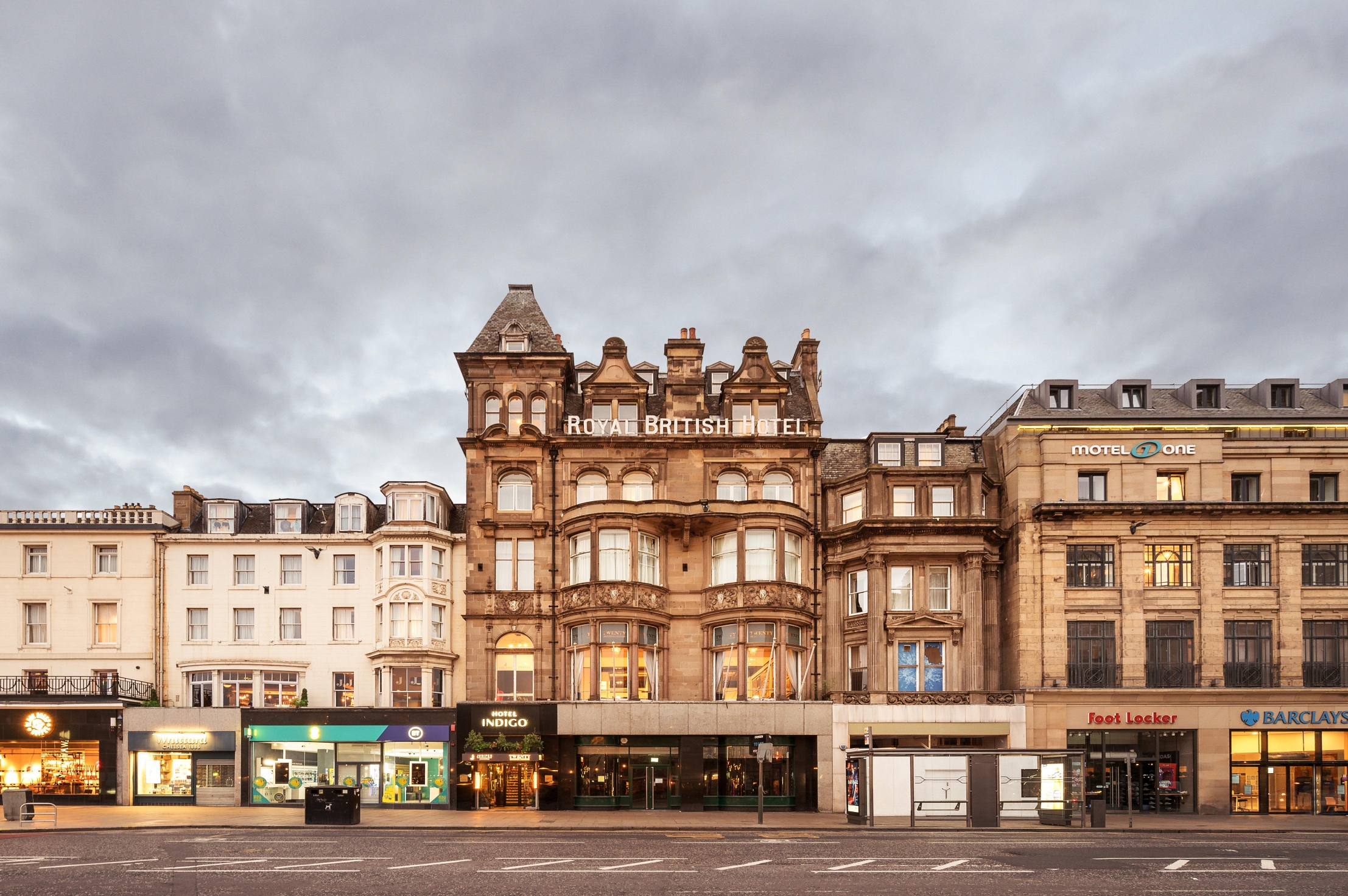 Hotel Indigo Edinburgh - Princes Street, photo 6 of 182