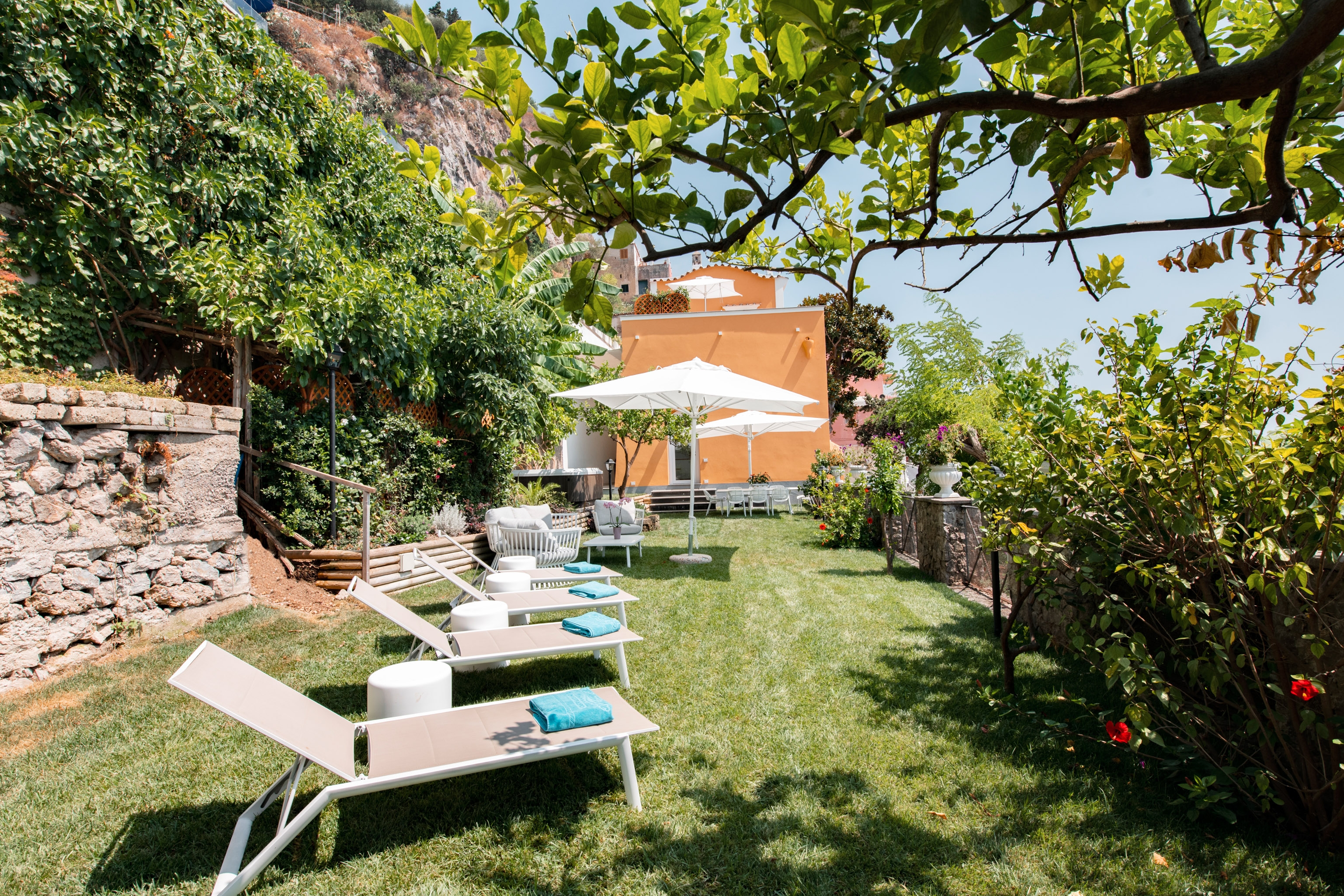 Eden Roc Suites, photo 136 of 146