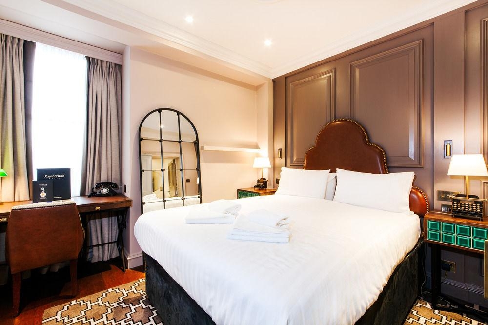 Hotel Indigo Edinburgh - Princes Street, photo 27 of 182