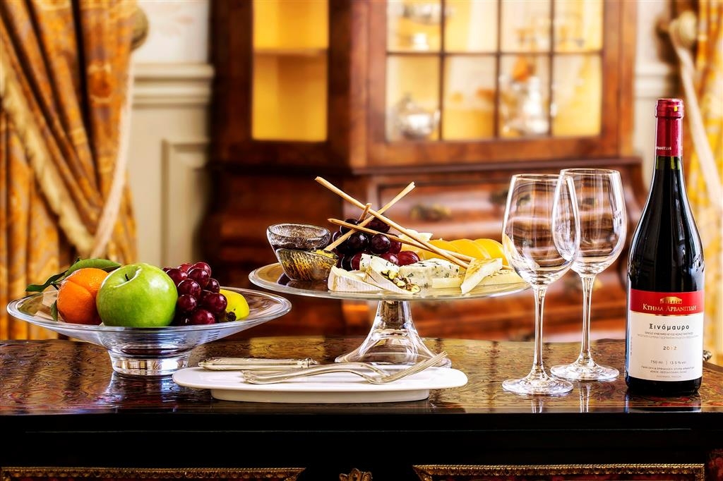 Grande Bretagne, A Luxury Collection Hotel, photo 137 of 199