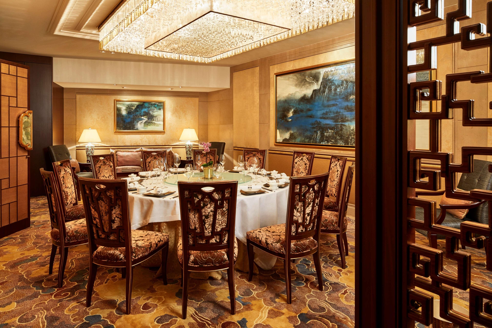 Shangri-La Hotel Paris, photo 129 of 192