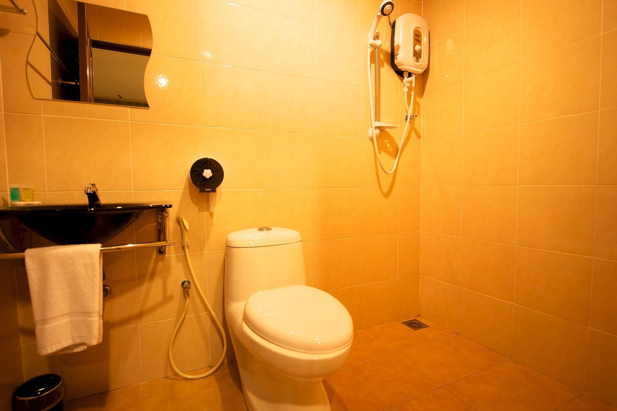 Hotel De Botani Travel Gay hotel-de-botani-travel-gay