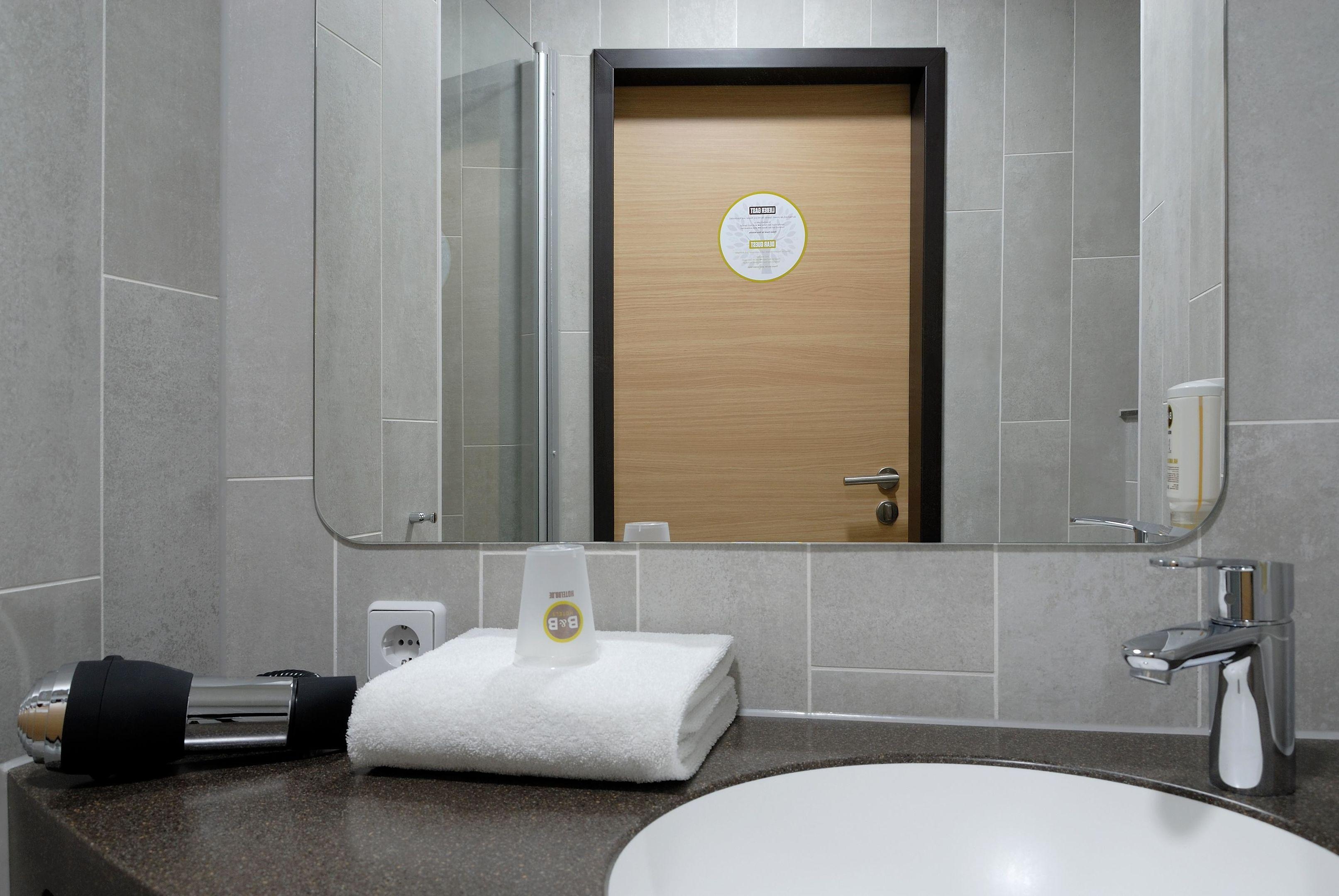 B&amp;B HOTEL Offenbach-Süd, photo 20 of 30