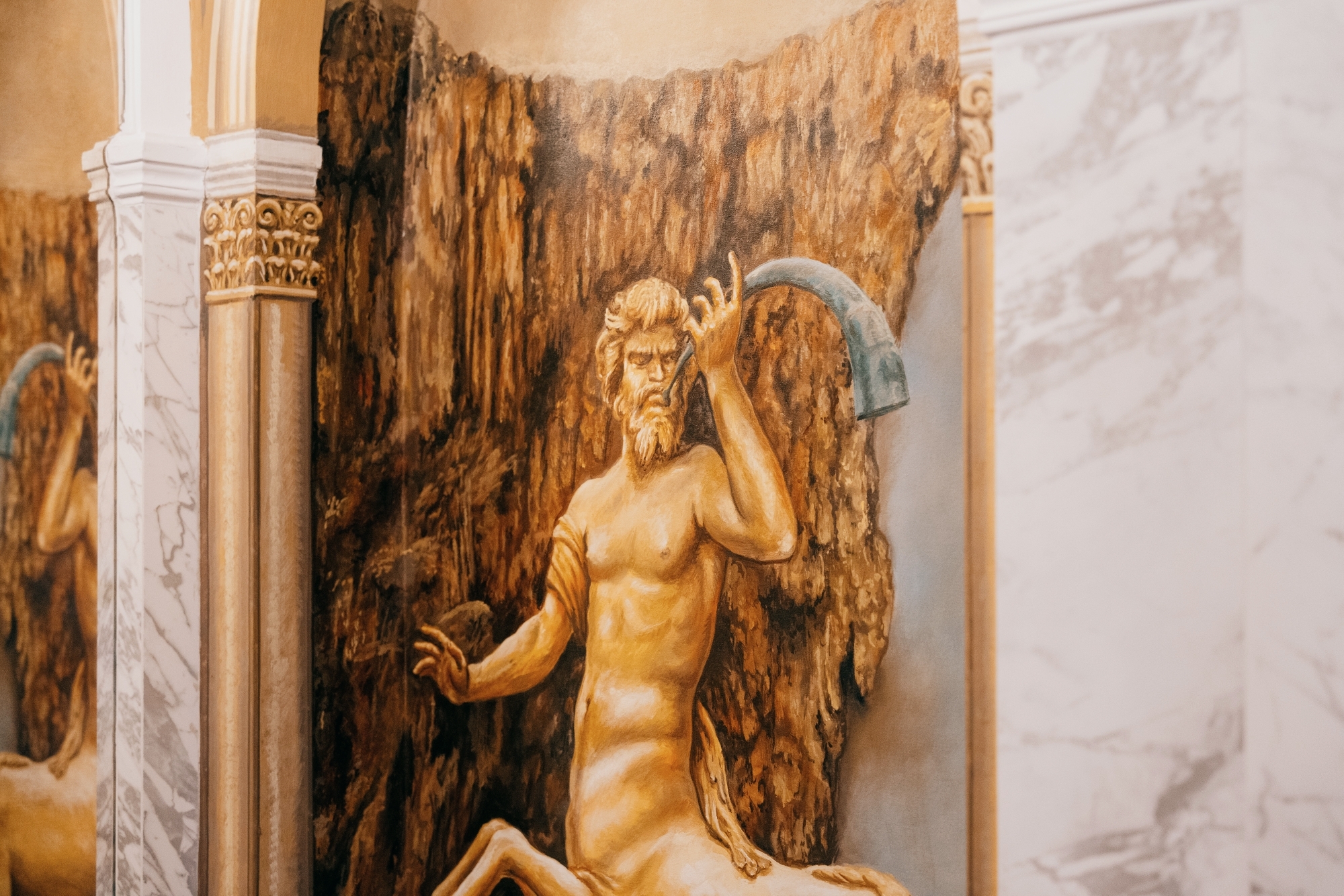 Pantheon, photo 6 of 25