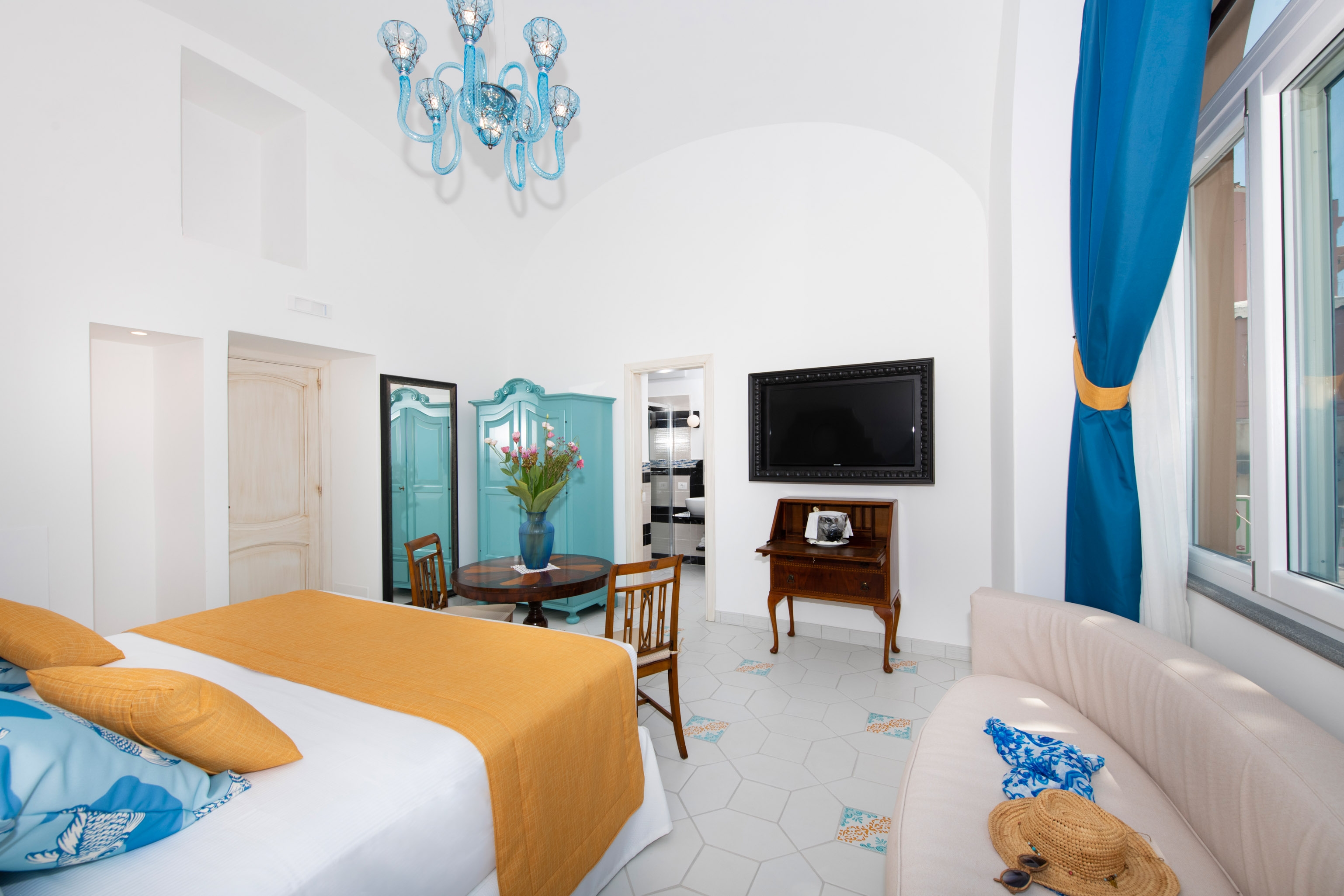 Eden Roc Suites, photo 126 of 146