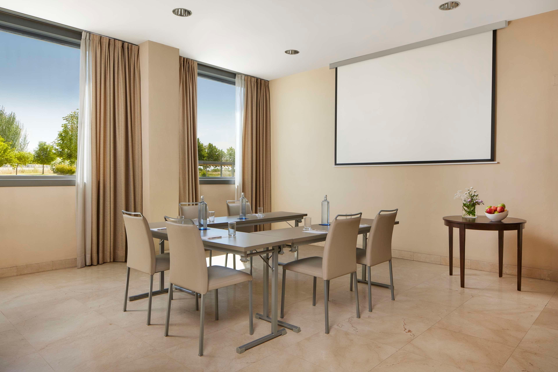 NH Alcorcon, photo 15 of 16