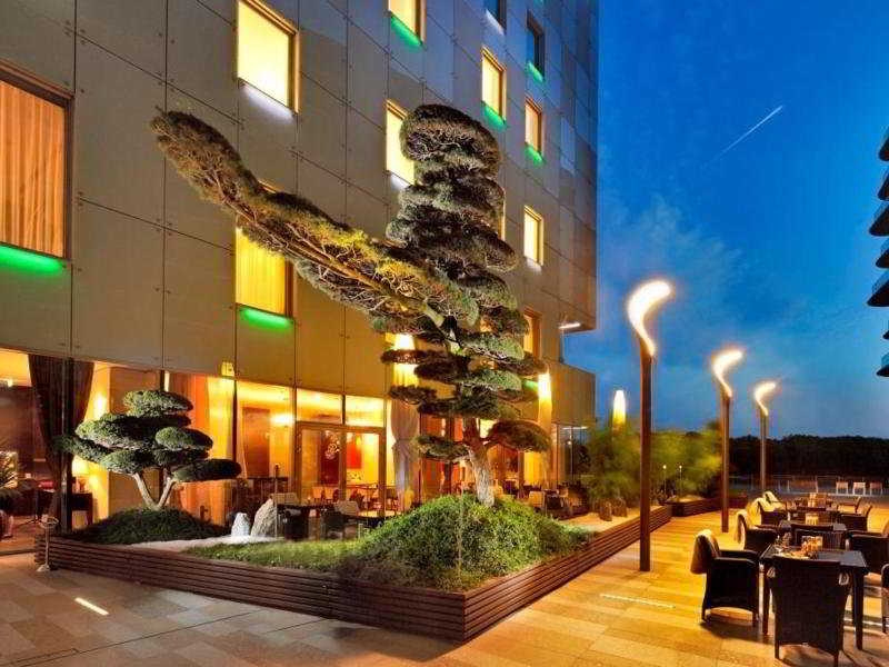 Grand Hotel River Park