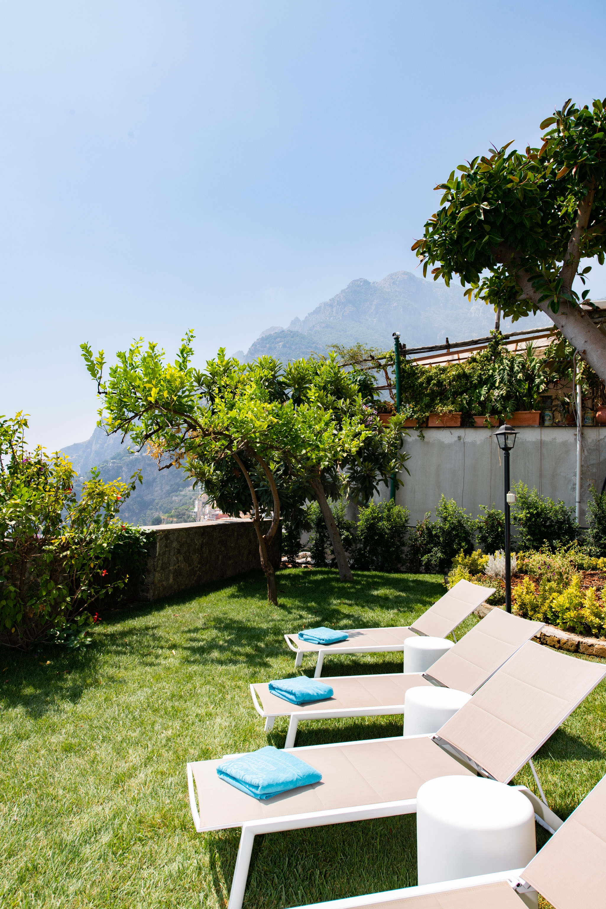 Eden Roc Suites, photo 134 of 146