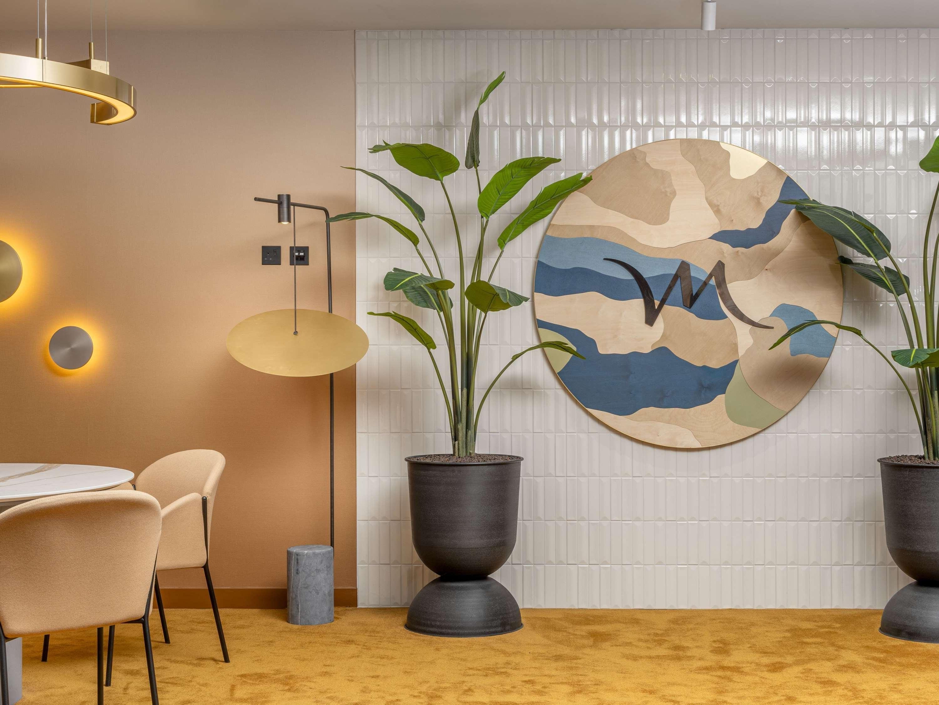 Mercure London Earls Court, photo 1 of 158