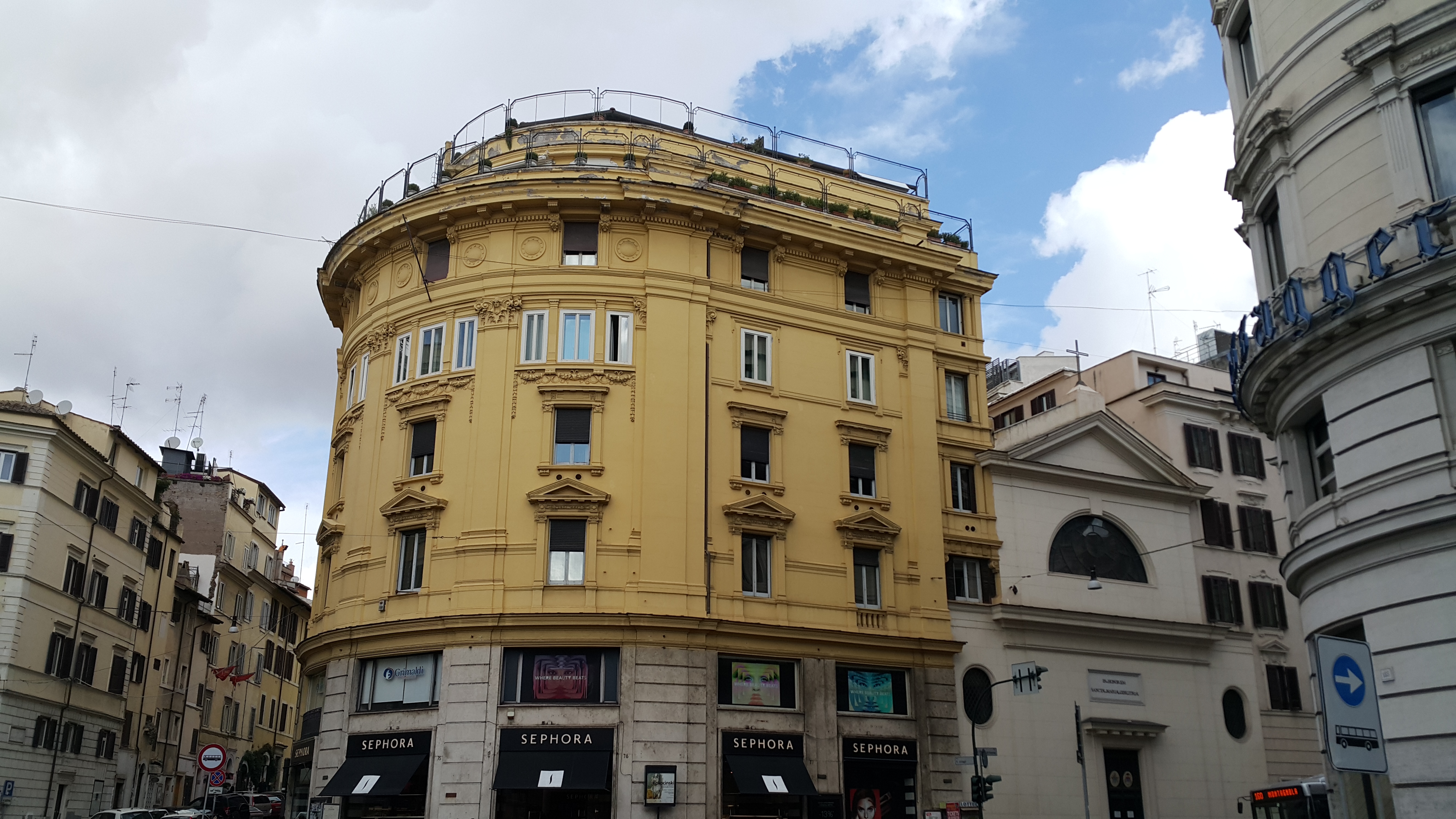 Rome Kings Suite, photo 1 of 12