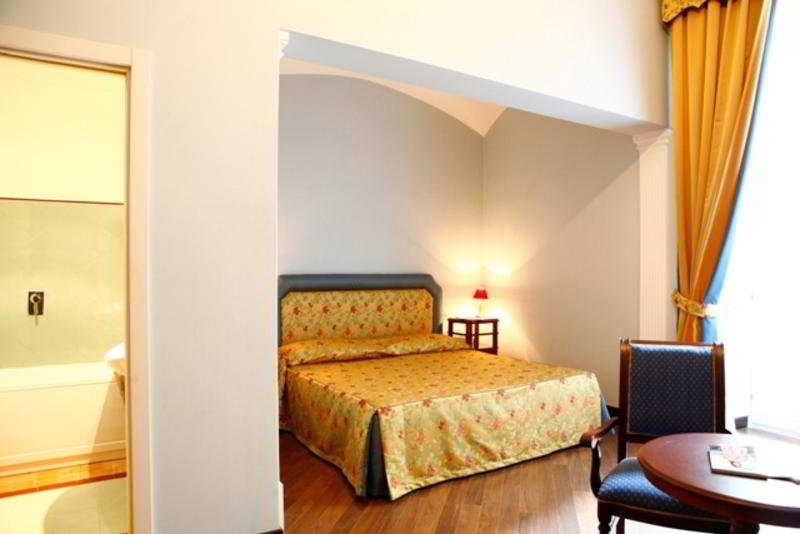Decumani Hotel de Charme, photo 9 of 24