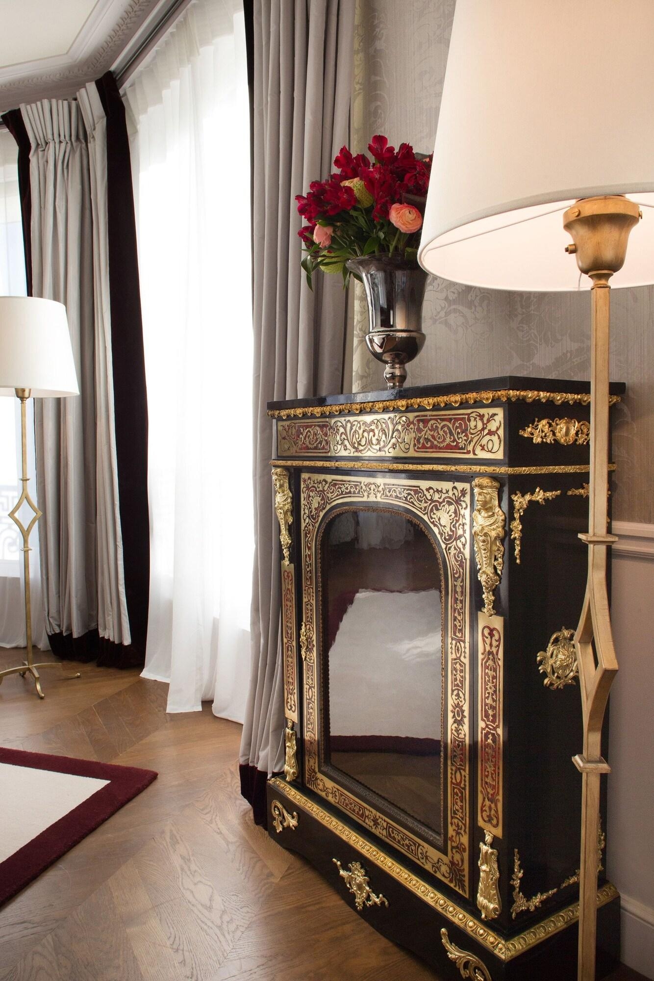 La Reserve Paris Hotel and Spa, photo 30 of 180