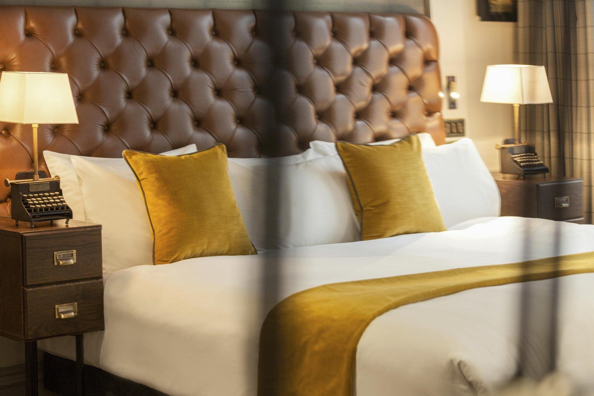 Hotel Indigo Edinburgh - Princes Street, photo 1 of 182