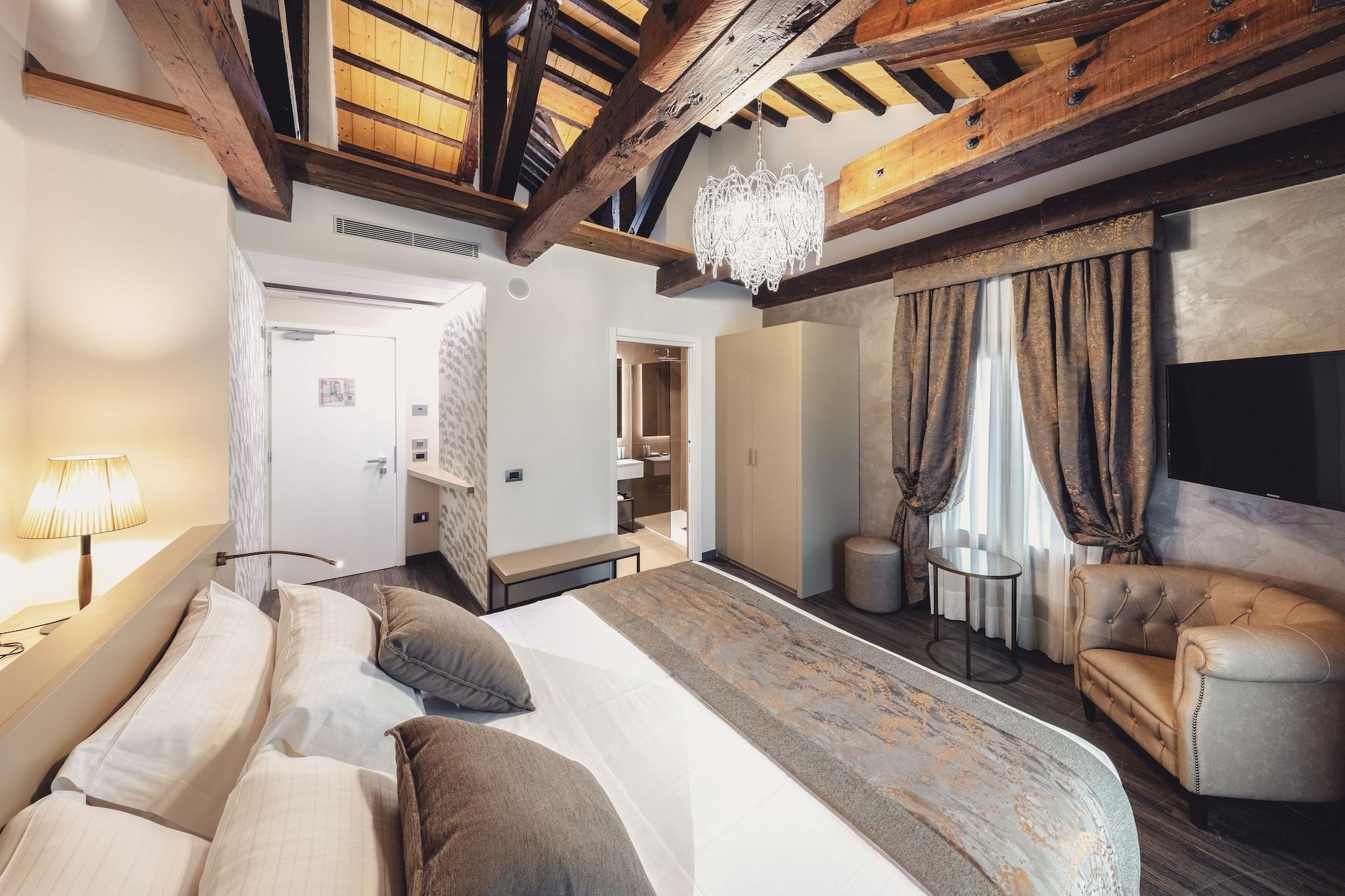 Hotel Aquarius Venice, photo 18 of 53