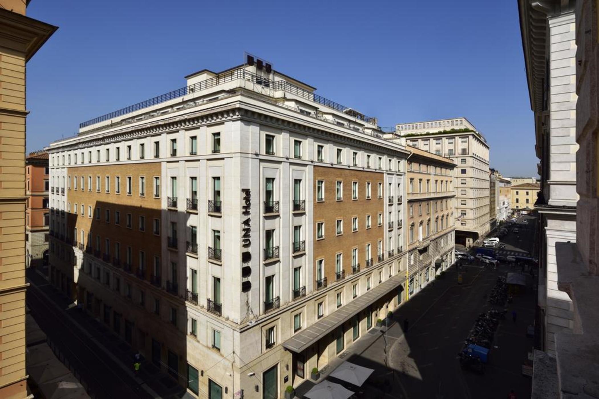 UNA HOTELS Decò Roma