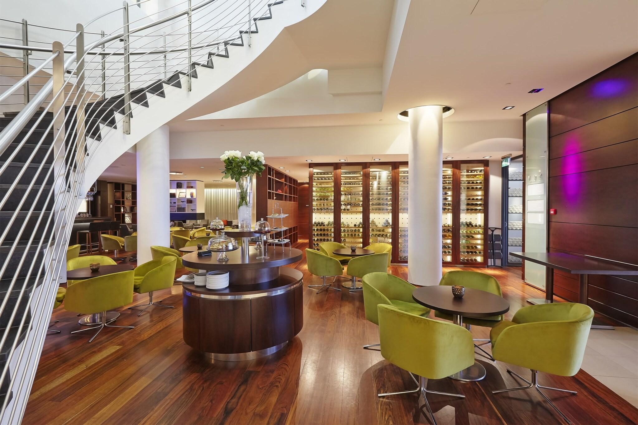 Hilton Reykjavik Nordica, photo 166 of 199