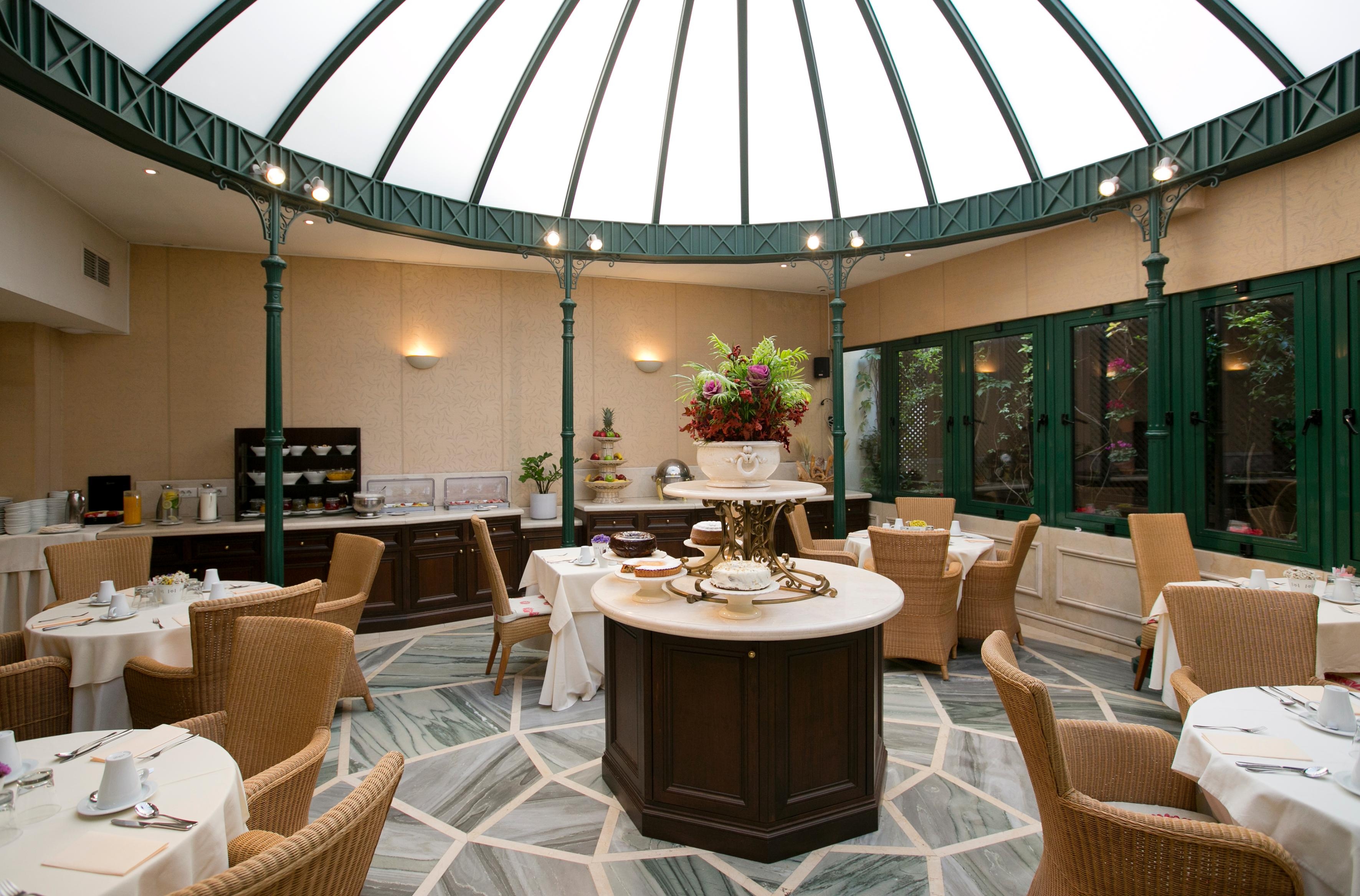 Hera Hotel, photo 11 of 16
