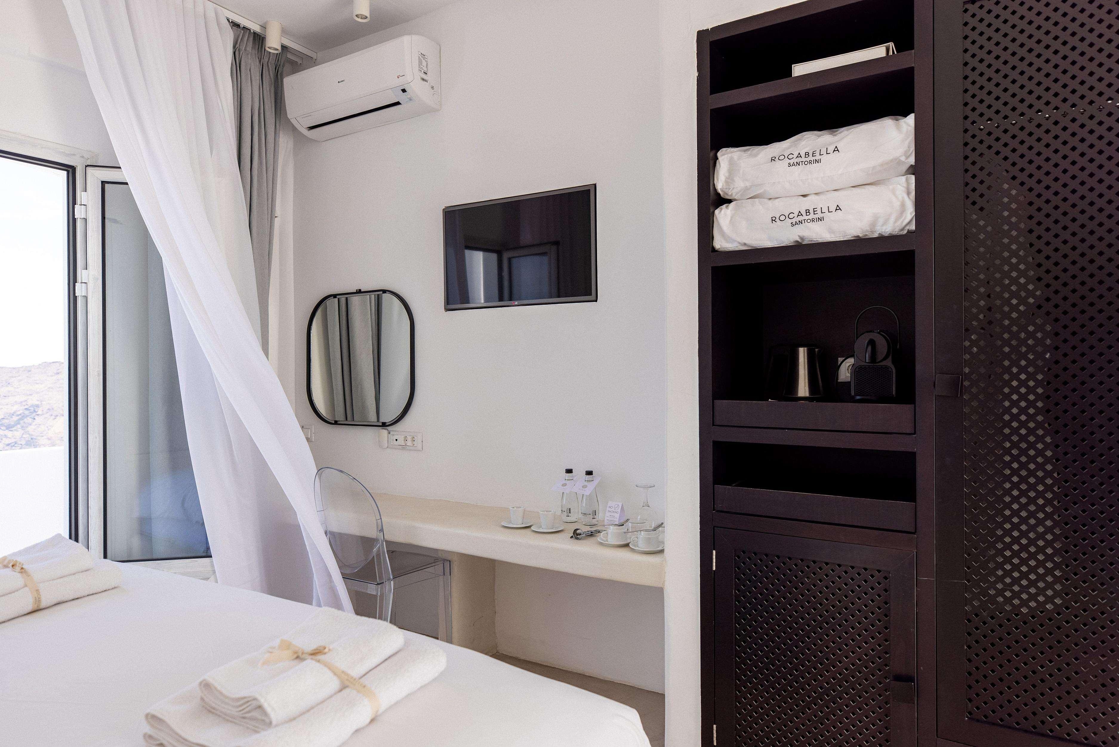 Rocabella Santorini Hotel &amp; Spa, photo 18 of 47
