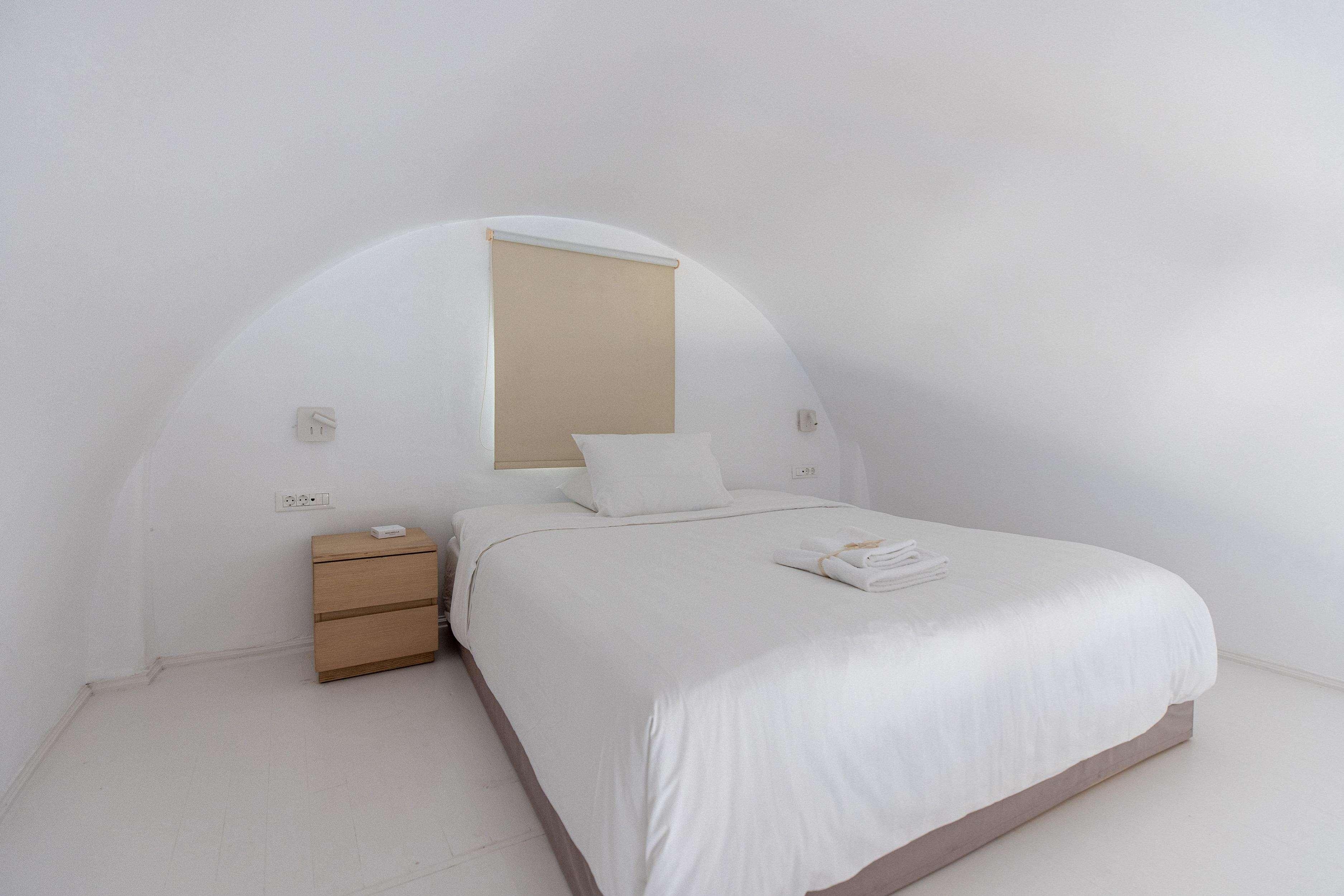 Rocabella Santorini Hotel &amp; Spa, photo 9 of 47