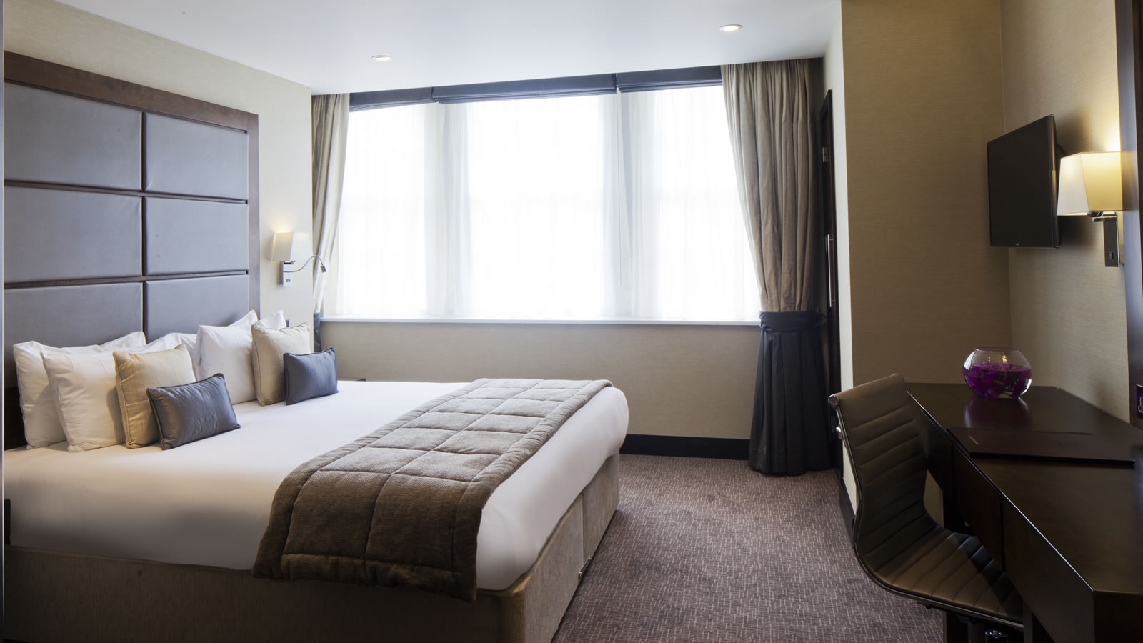 The Wellington by Blue Orchid Hotels, photo 5 of 10