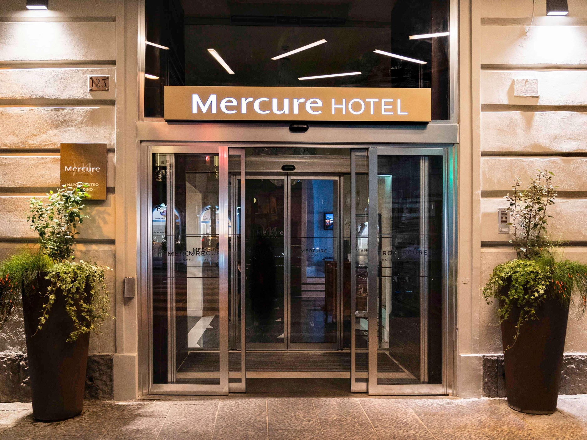 Mercure Napoli Centro Angioino, photo 26 of 96