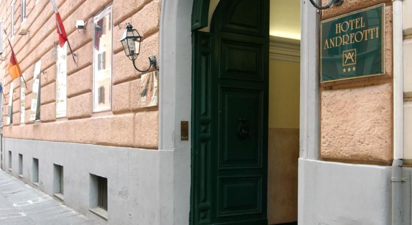 LH Hotel Andreotti hotel exterior