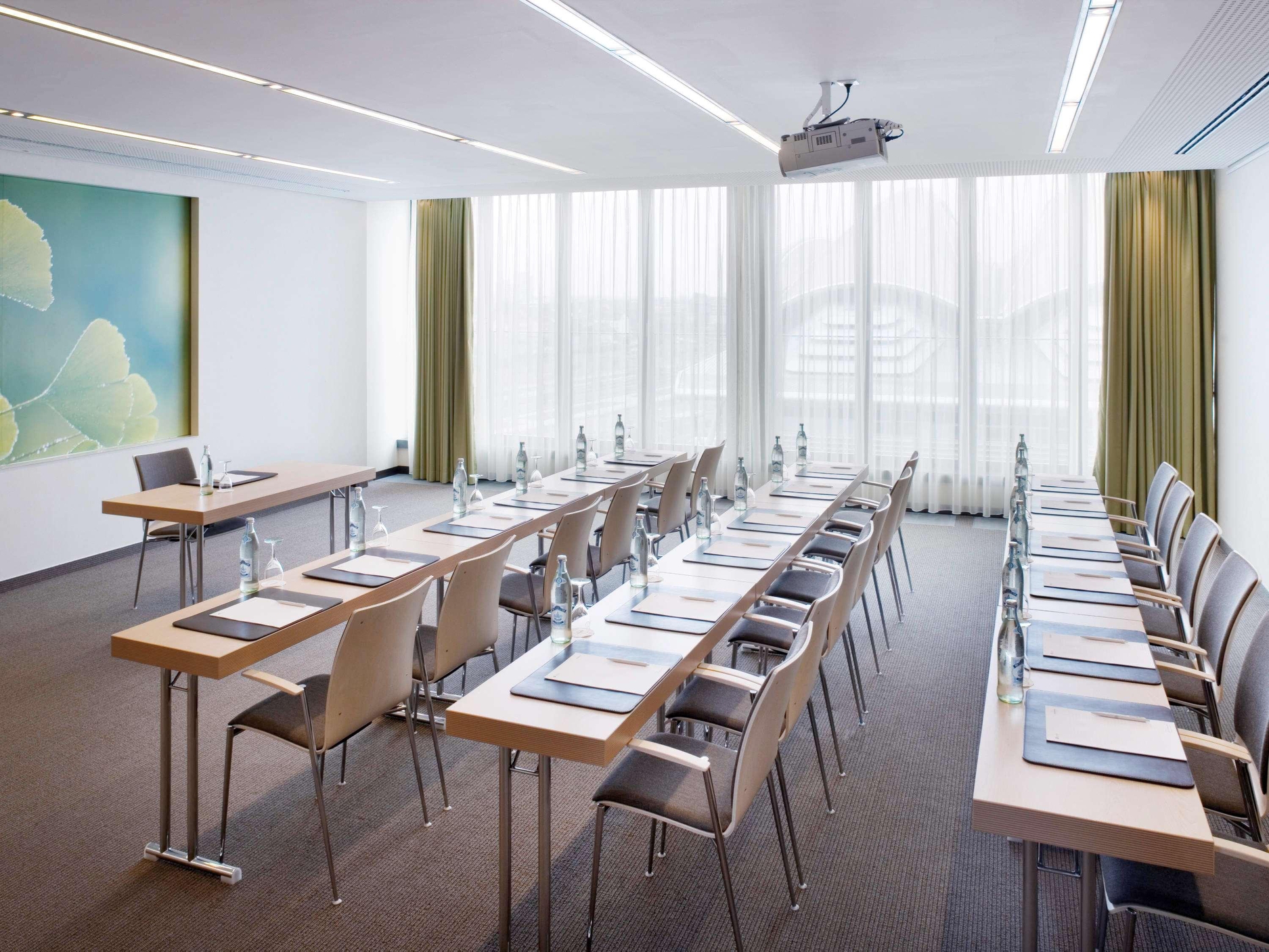Mövenpick Hotel Frankfurt City, photo 42 of 54