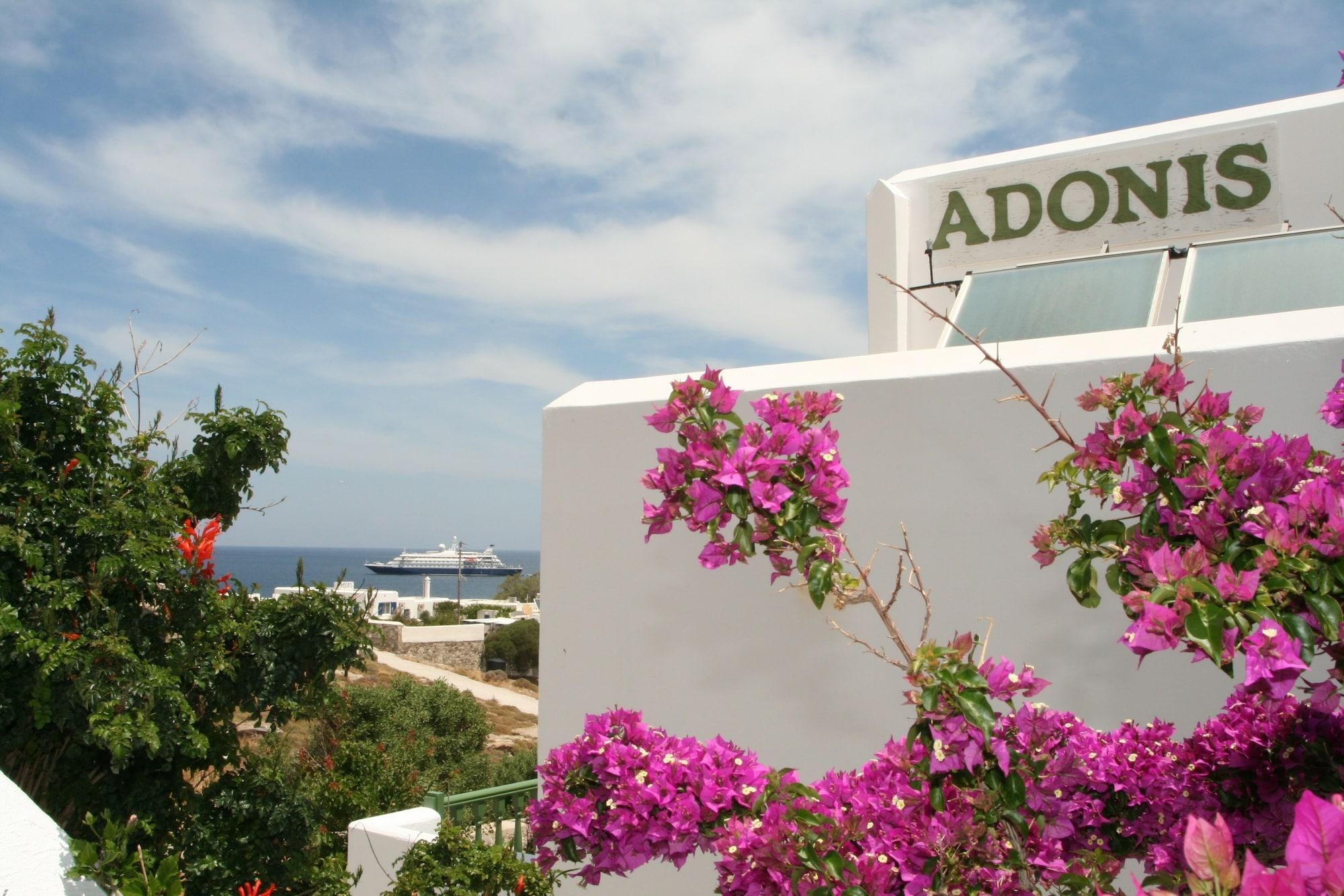 Adonis Hotel &amp; Apartments