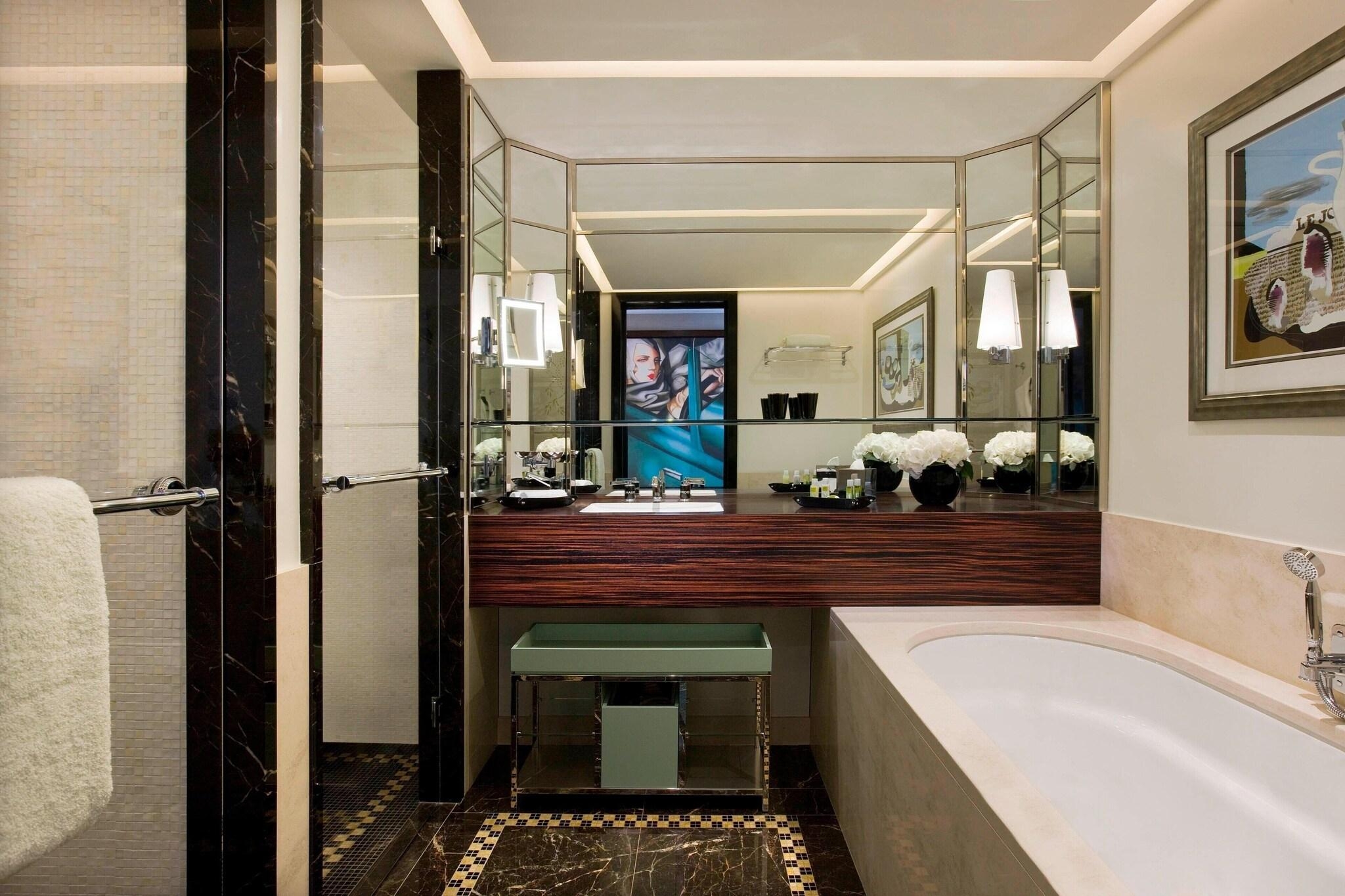 Prince De Galles, A Luxury Collection Hotel, photo 172 of 199