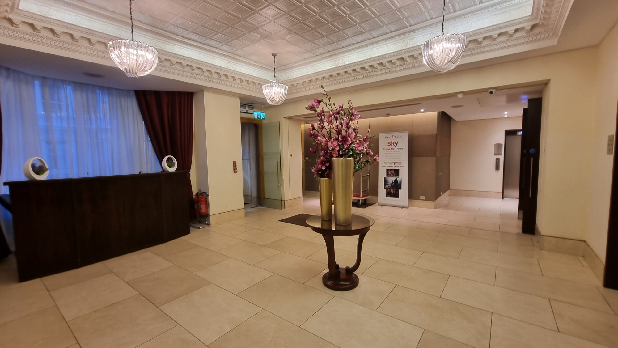 Park City Grand Plaza Kensington, photo 3 of 22