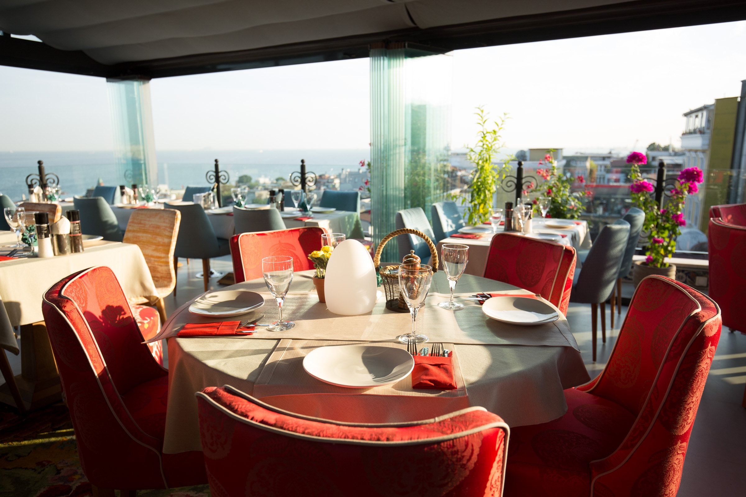 Tria Hotel Istanbul, photo 10 of 19