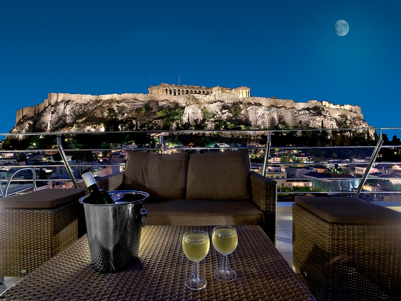 Plaka Hotel