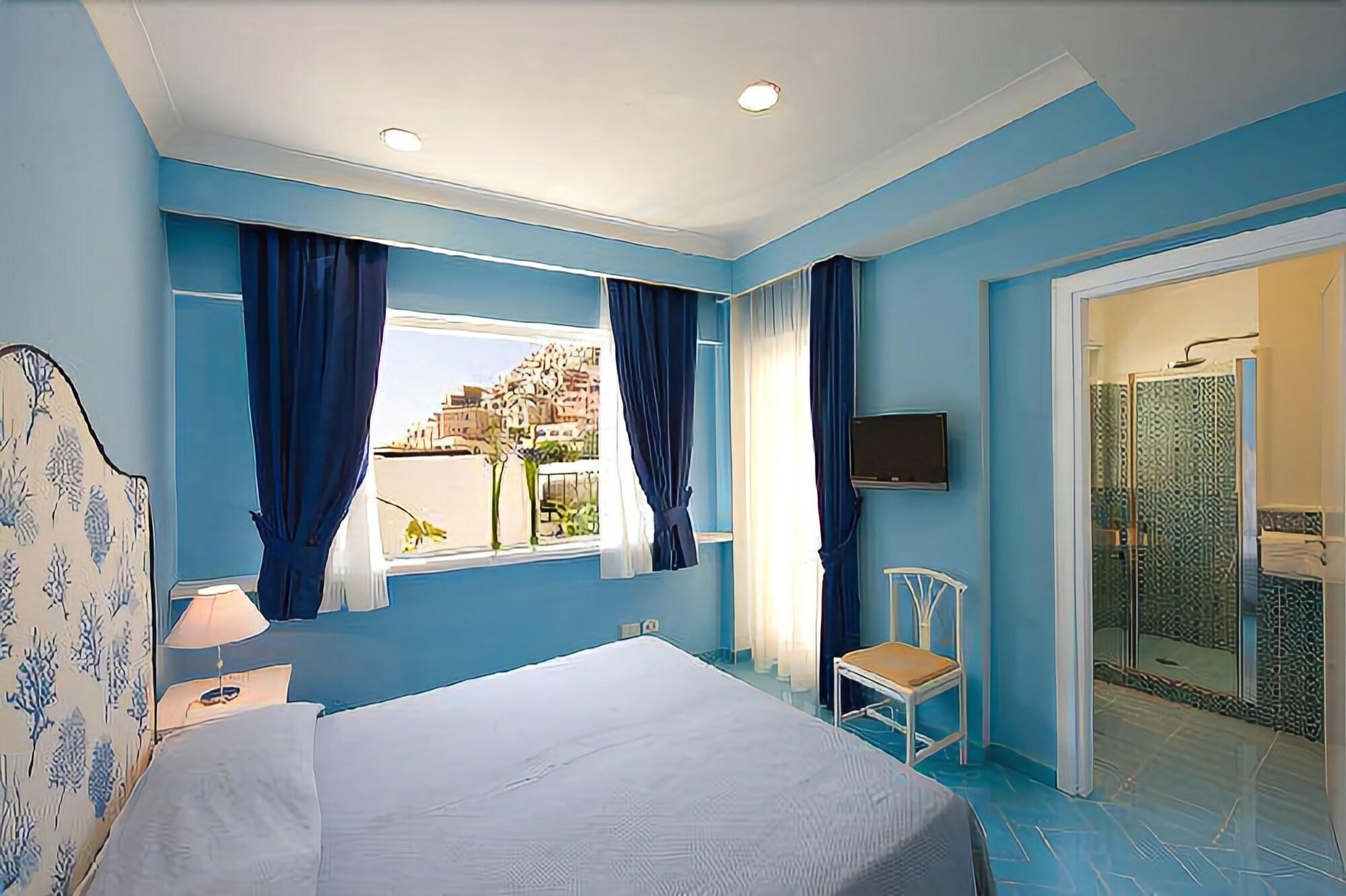 Hotel Bougainville, photo 22 of 82