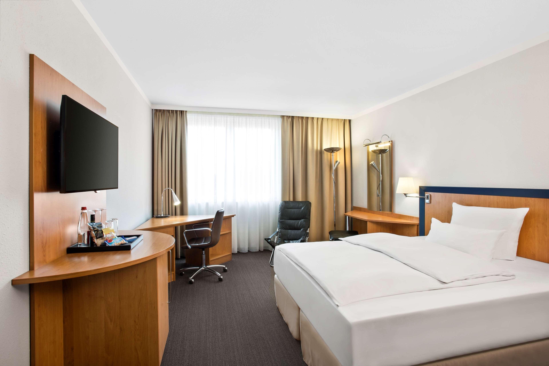 NH Frankfurt Airport West, photo 14 of 37