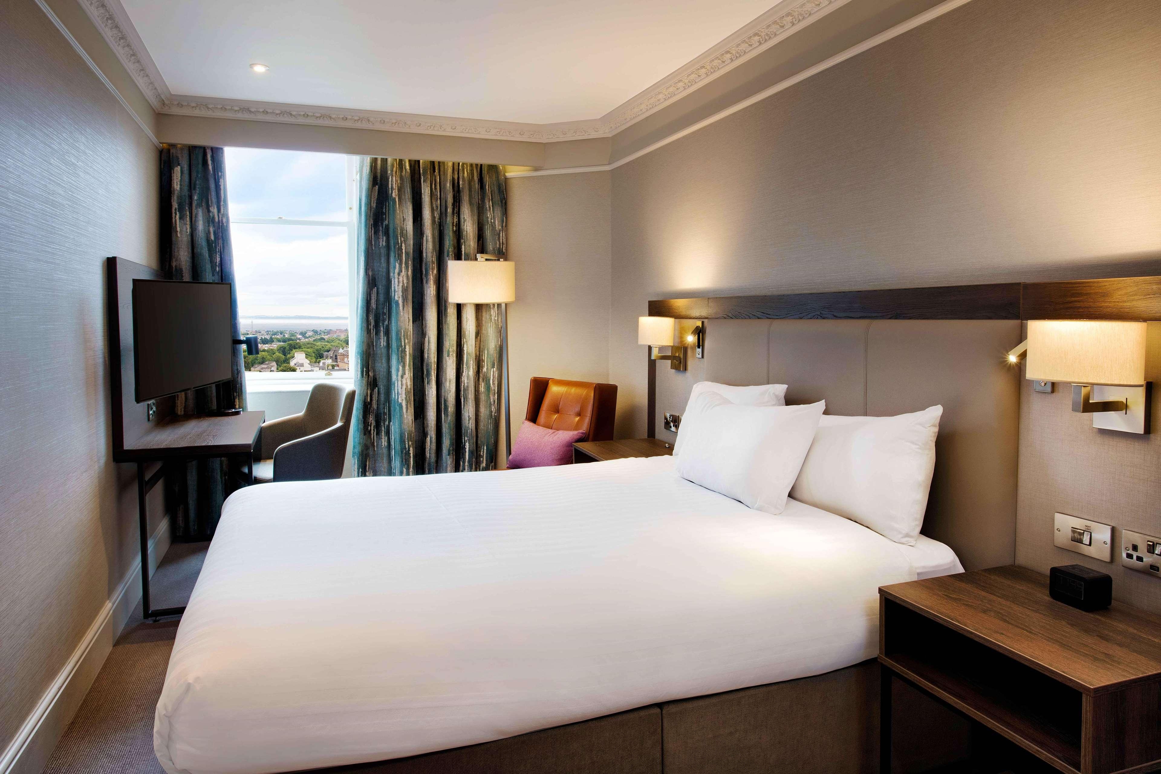 Hilton Edinburgh Carlton, photo 26 of 73