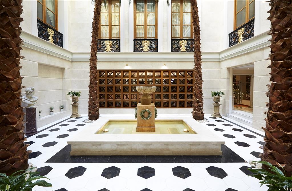 Grande Bretagne, A Luxury Collection Hotel, photo 167 of 199