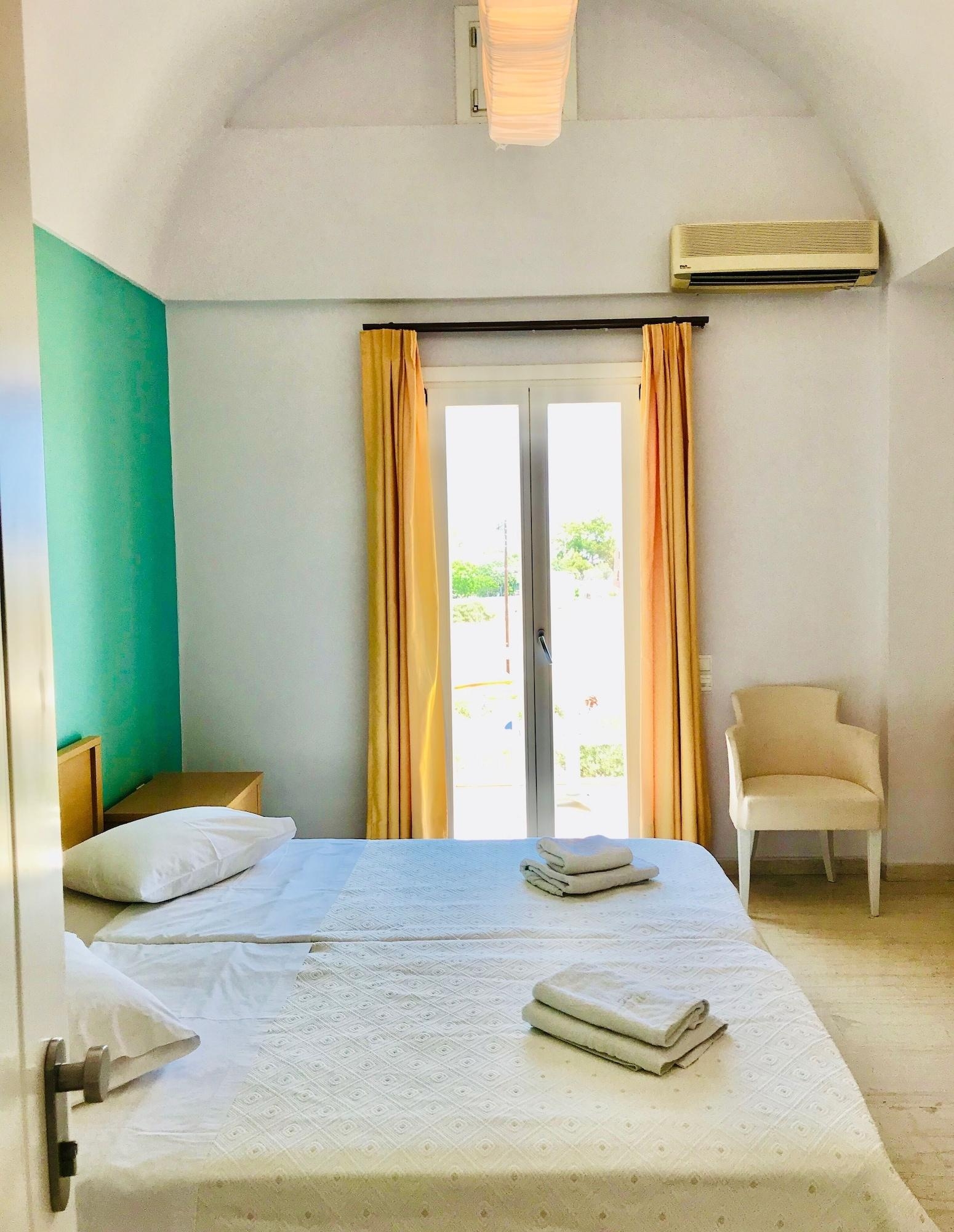 Thera Mare Resort &amp; Spa, photo 22 of 45