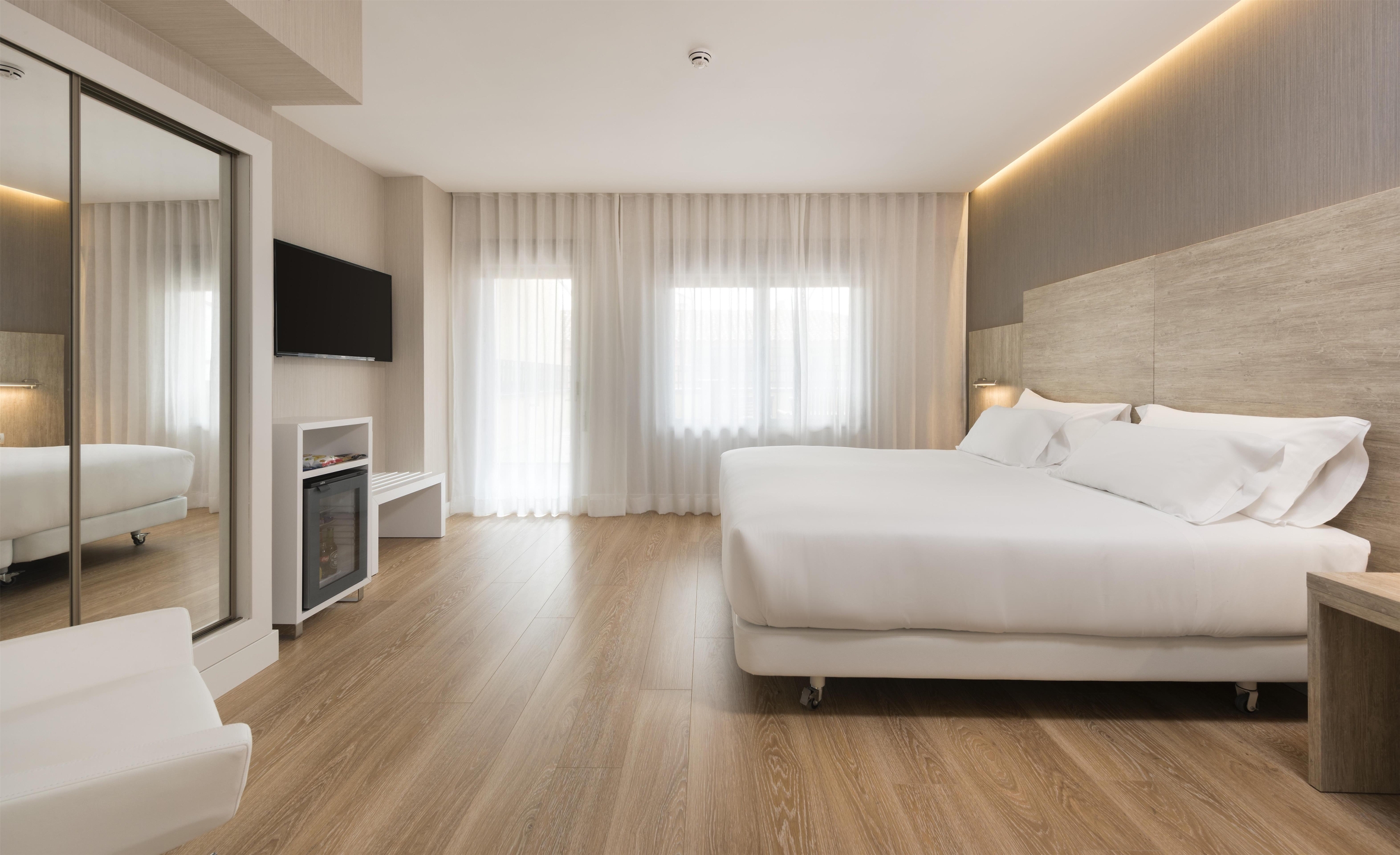NH Madrid Chamberí, photo 28 of 37