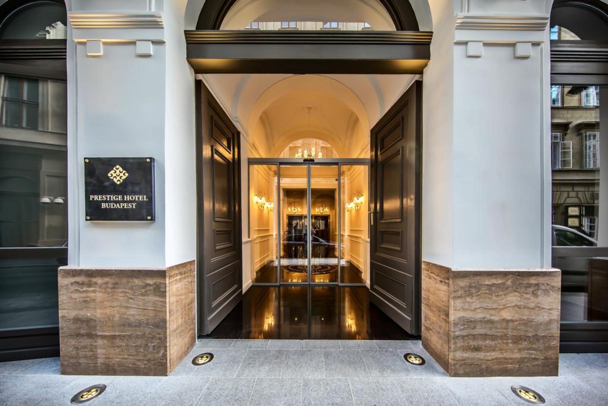 Prestige Hotel Budapest, photo 1 of 19