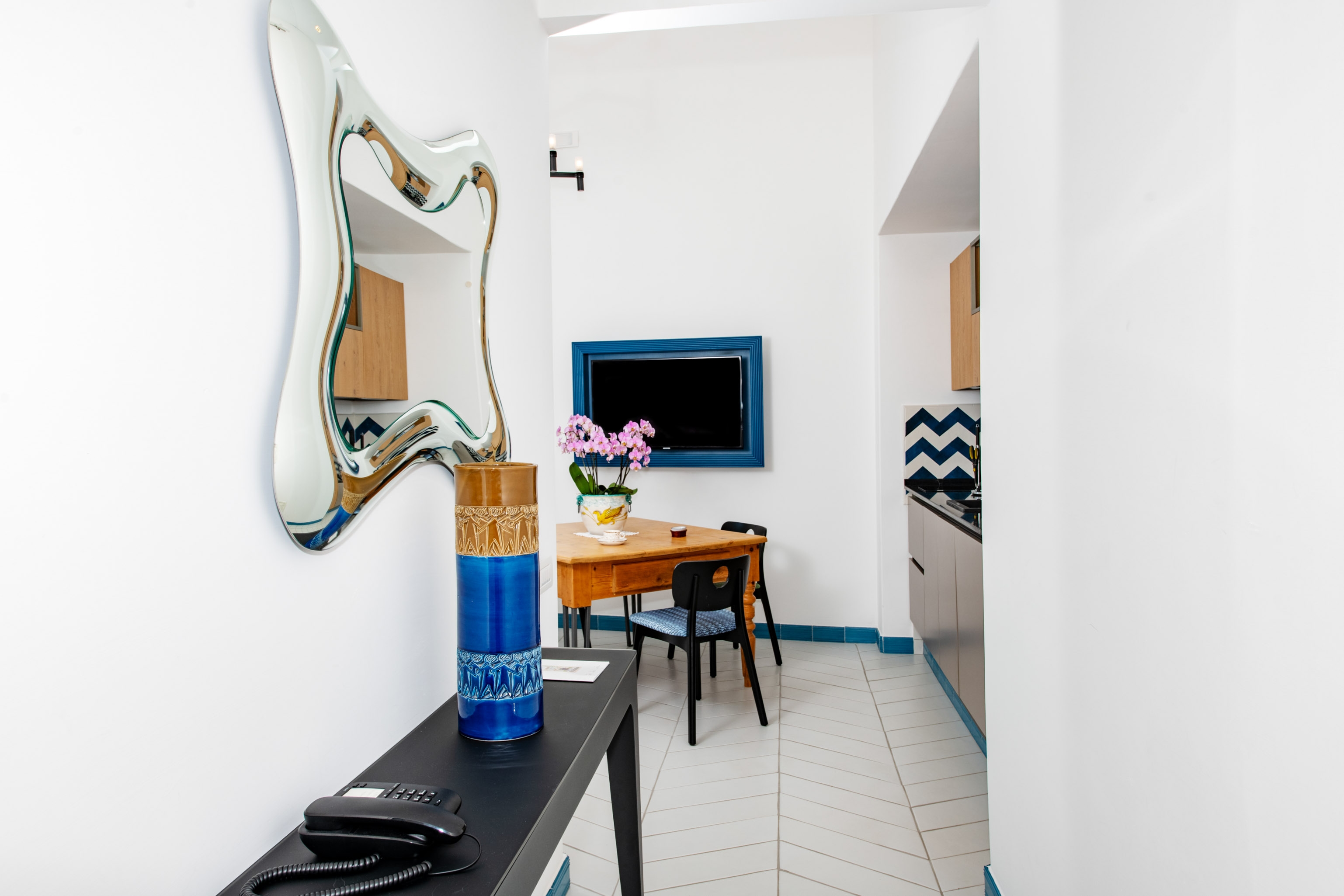 Eden Roc Suites, photo 74 of 146