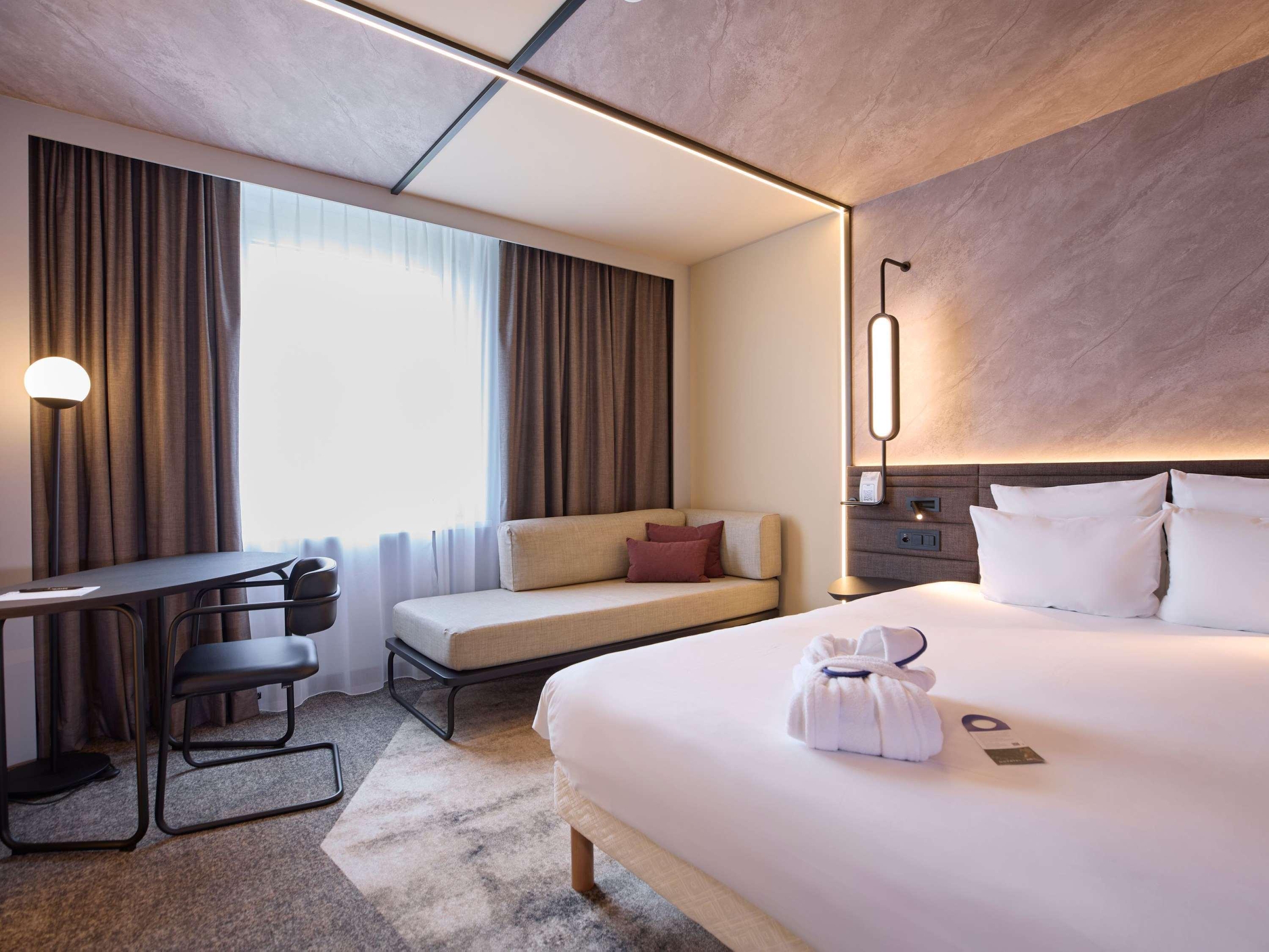 Novotel Zurich Airport Messe, photo 15 of 71