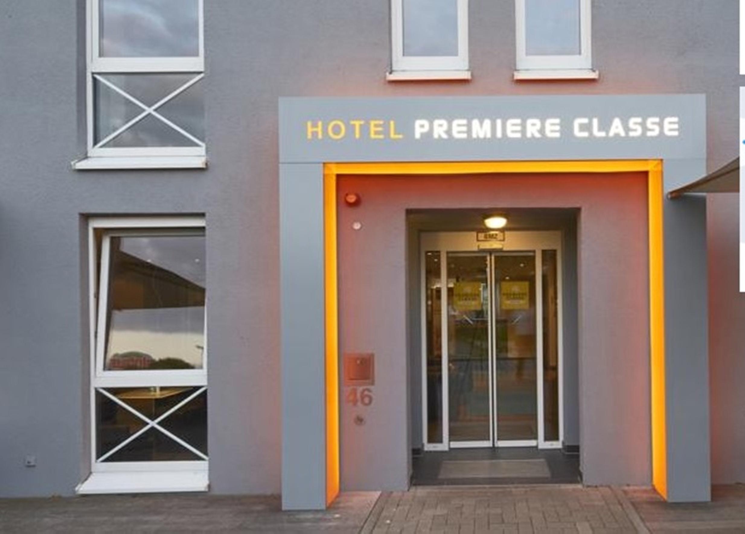 B&amp;B HOTEL Offenbach-Süd, photo 1 of 30