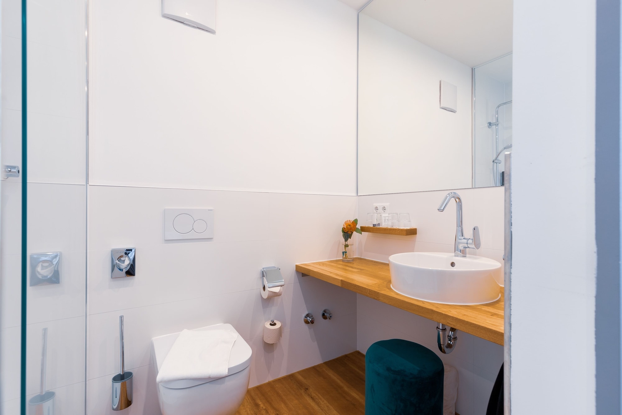 mk hotel múnchen max weber platz Travel Gay