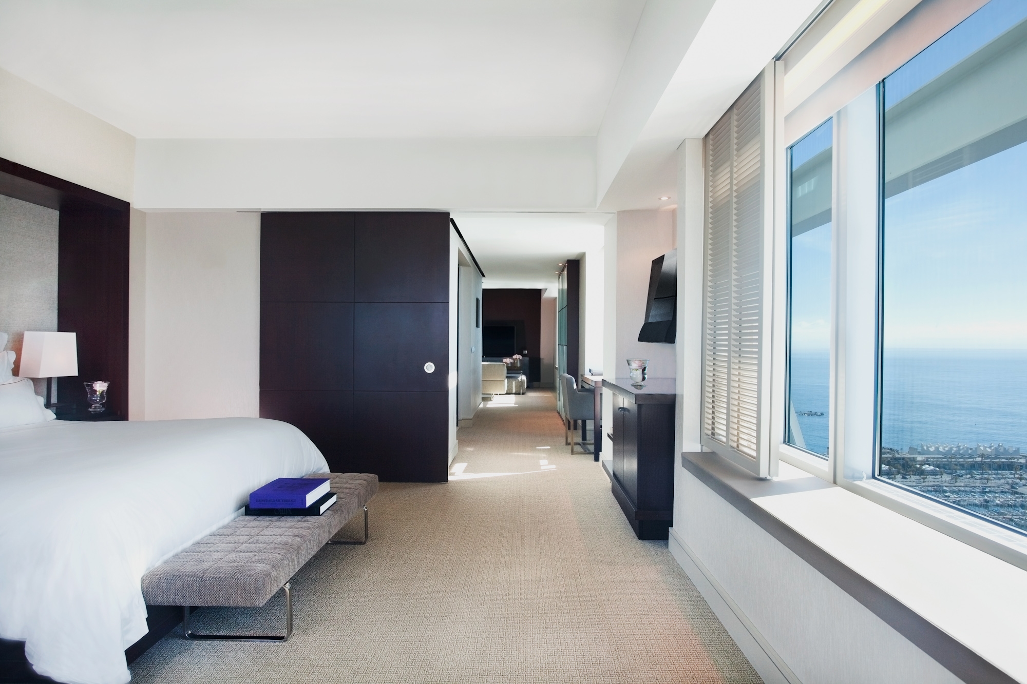 Hotel Arts, photo 56 of 199
