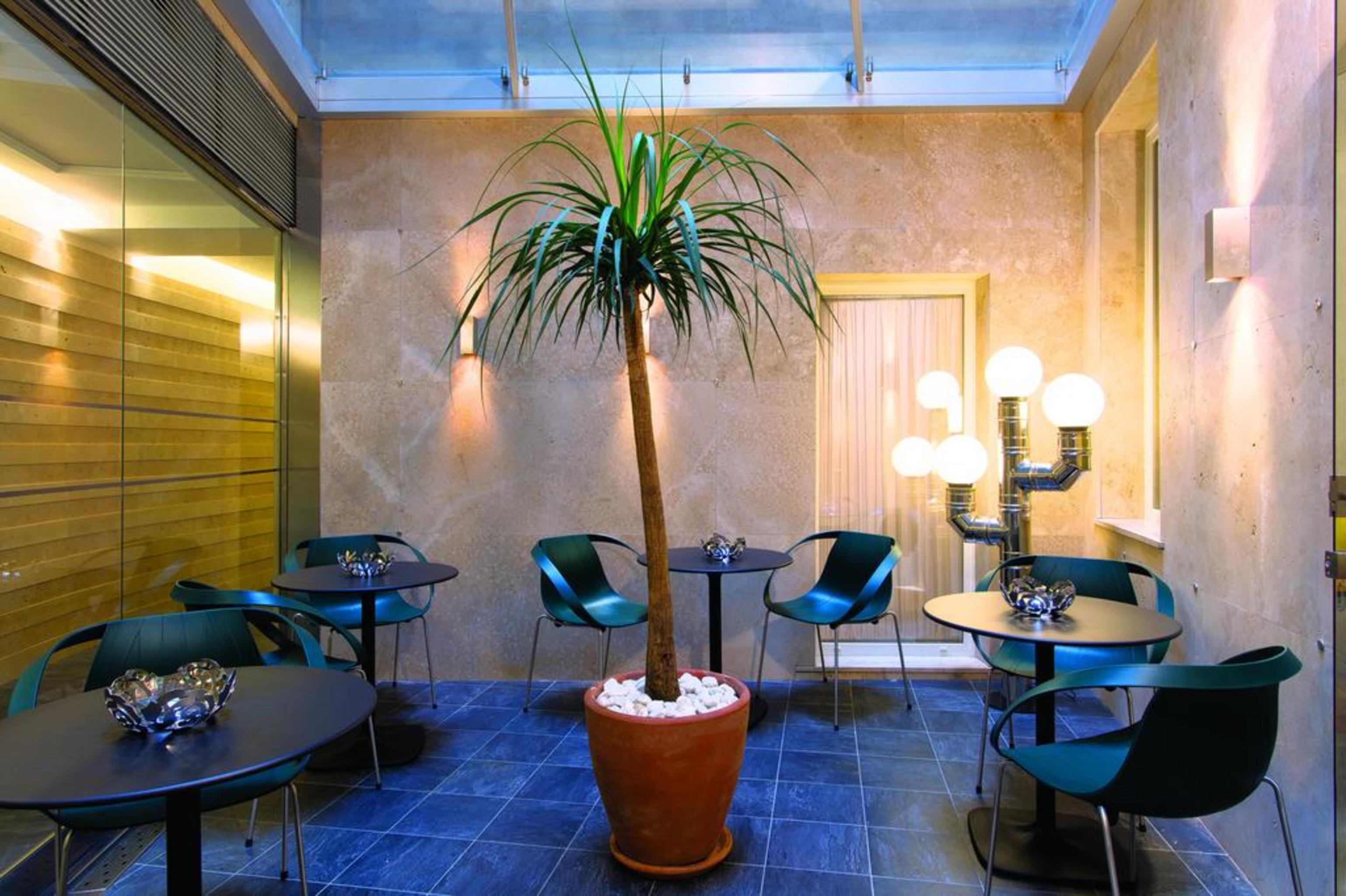 Stendhal Luxury Suites, photo 4 of 20