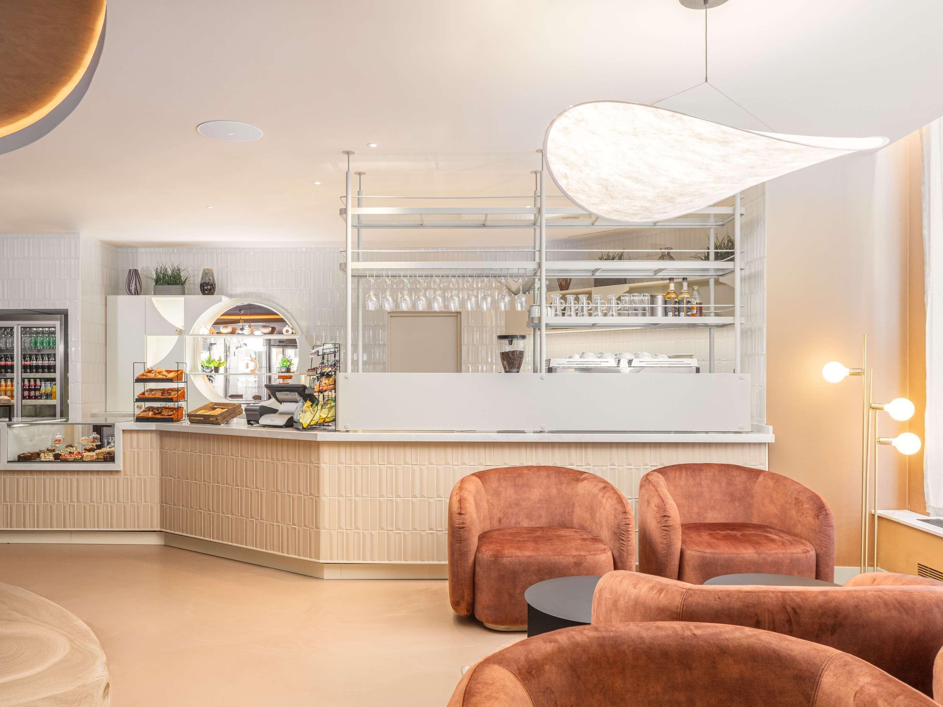 Mercure London Earls Court, photo 5 of 158